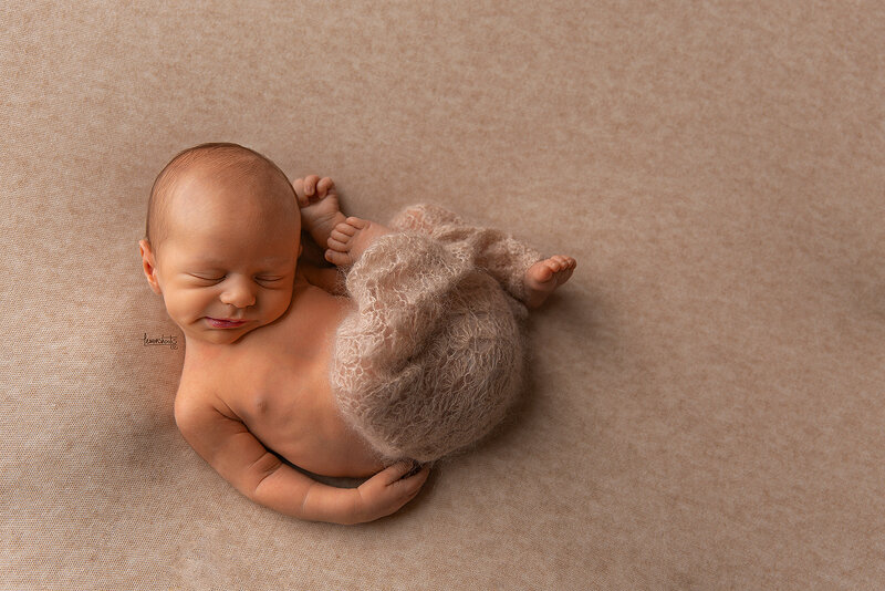 Popular ways to celebrate the birth of your baby — Newborn Photography  Aberdeen