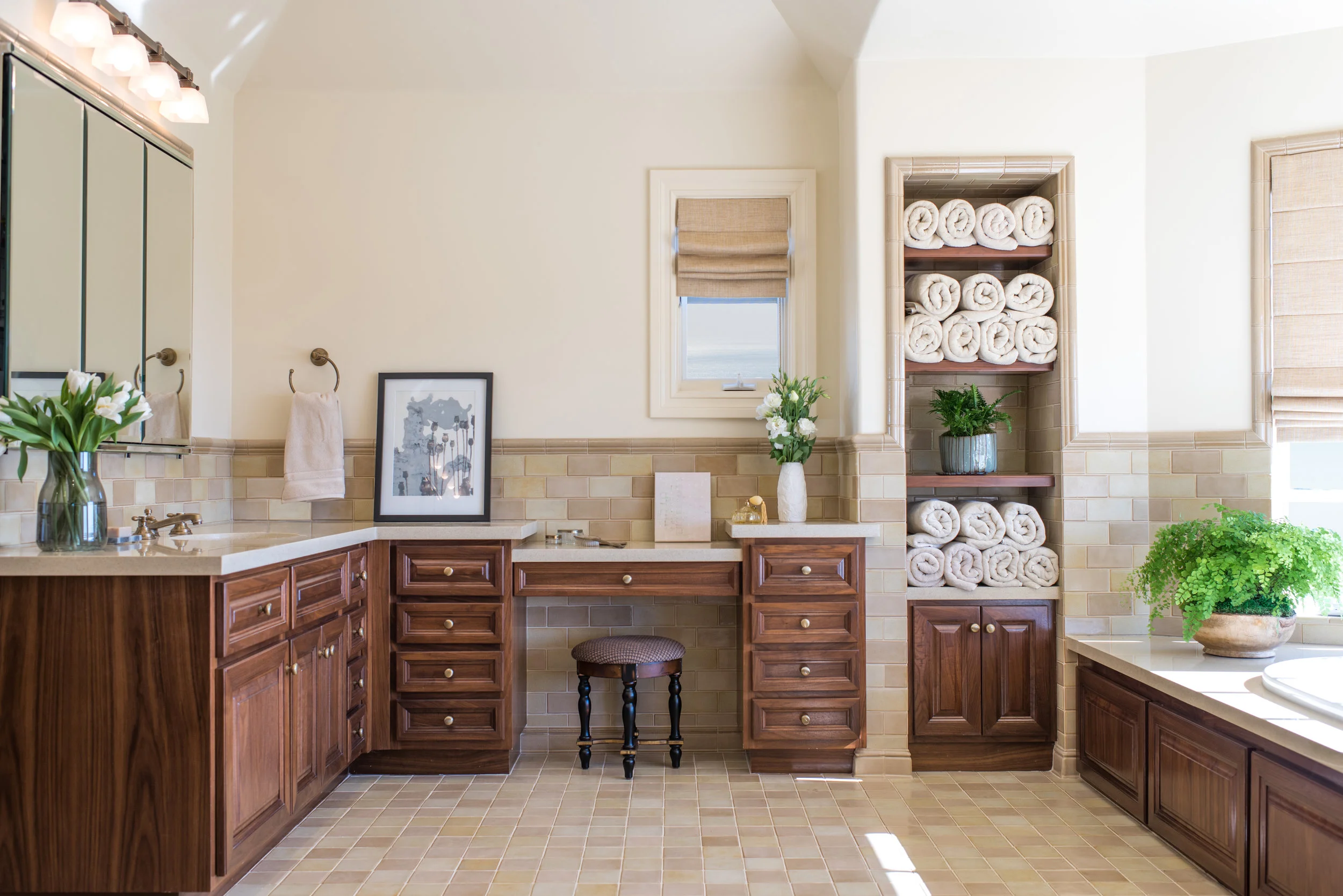 traditional.master.bathroom.design.remodel.jpg