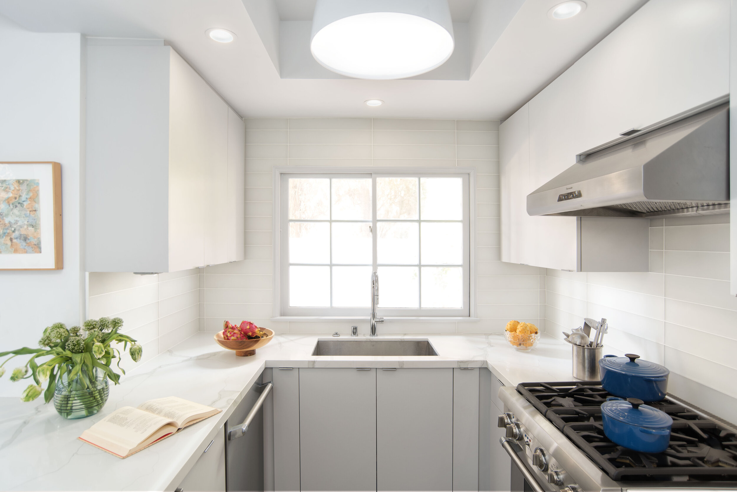 Minimalist white and grey kitchen