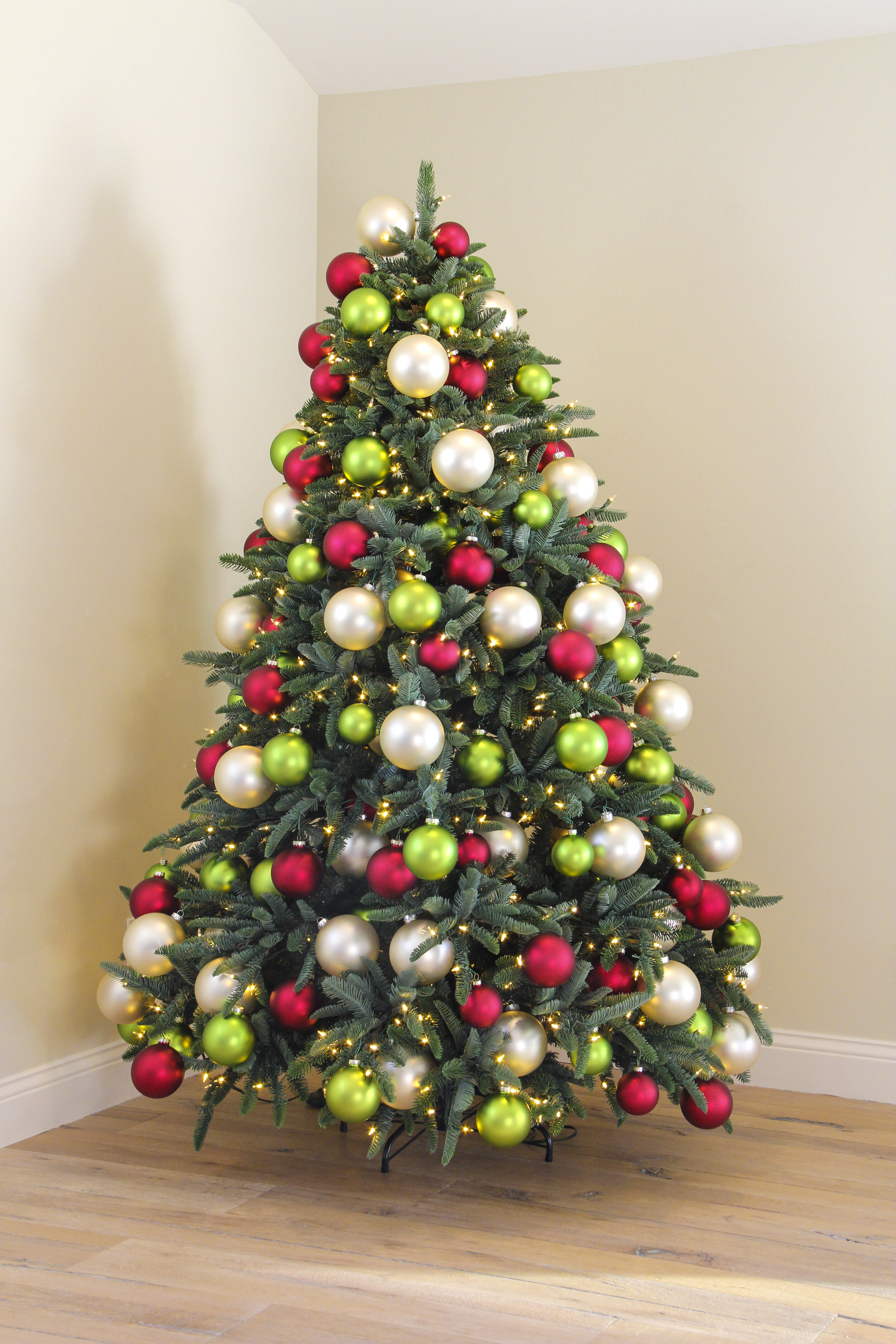 Holiday-Tree-3.jpg