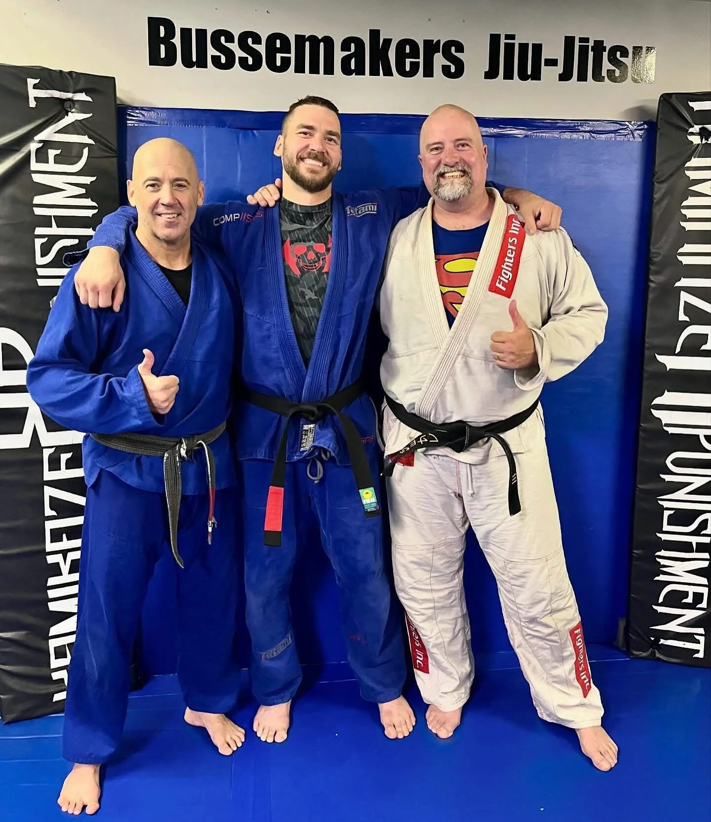 Jiu-Jitsu Fundamentals with Sensei Jarid Bussemakers

Unlock the power of technique, timing, and leverage in a dynamic martial arts program that blends the best of Brazilian Jiu-Jitsu (BJJ) and Japanese Jiu-Jitsu (JJJ). Whether you&rsquo;re new to th