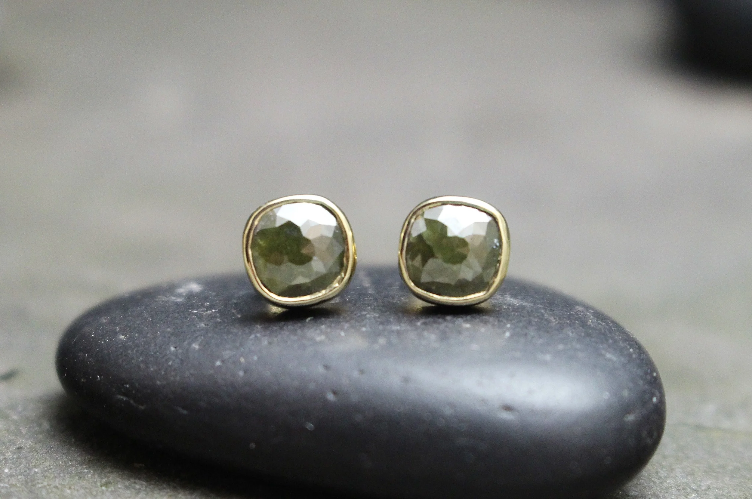 Green Rose Cut Diamond 14k Stud Earrings