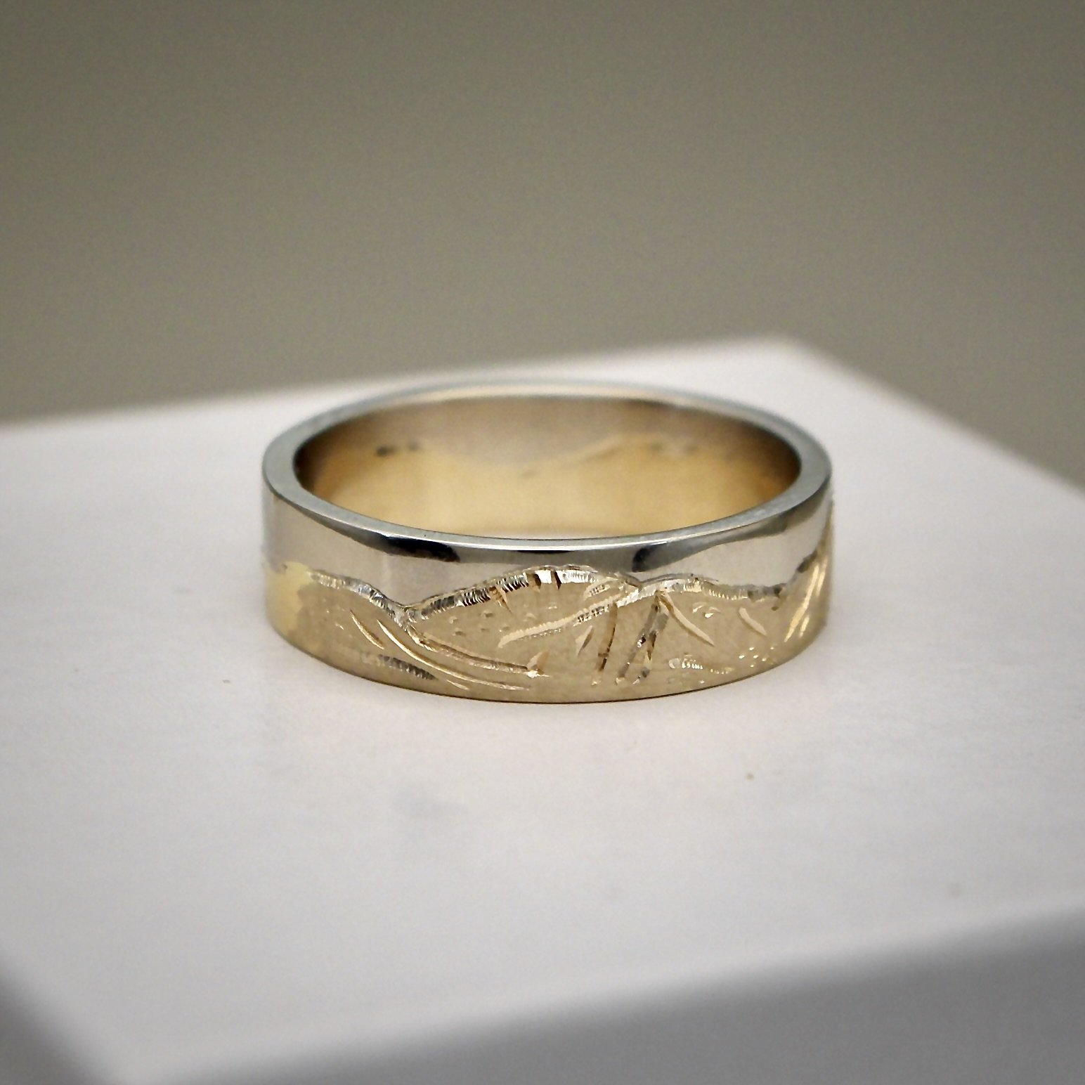 Green Mountain Band in 14K White and Yellow Gold 