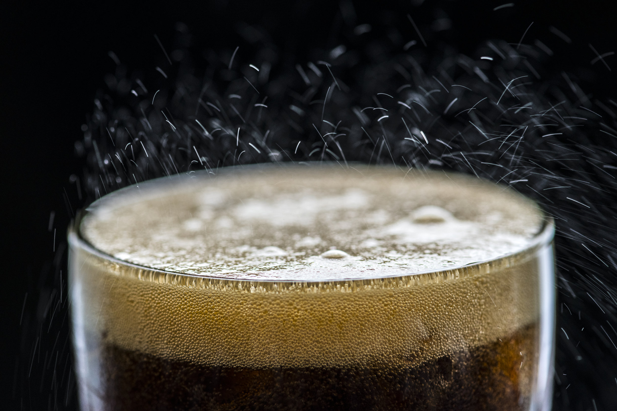 ¡Yo tengo ganas de tomar un refresco delicioso!