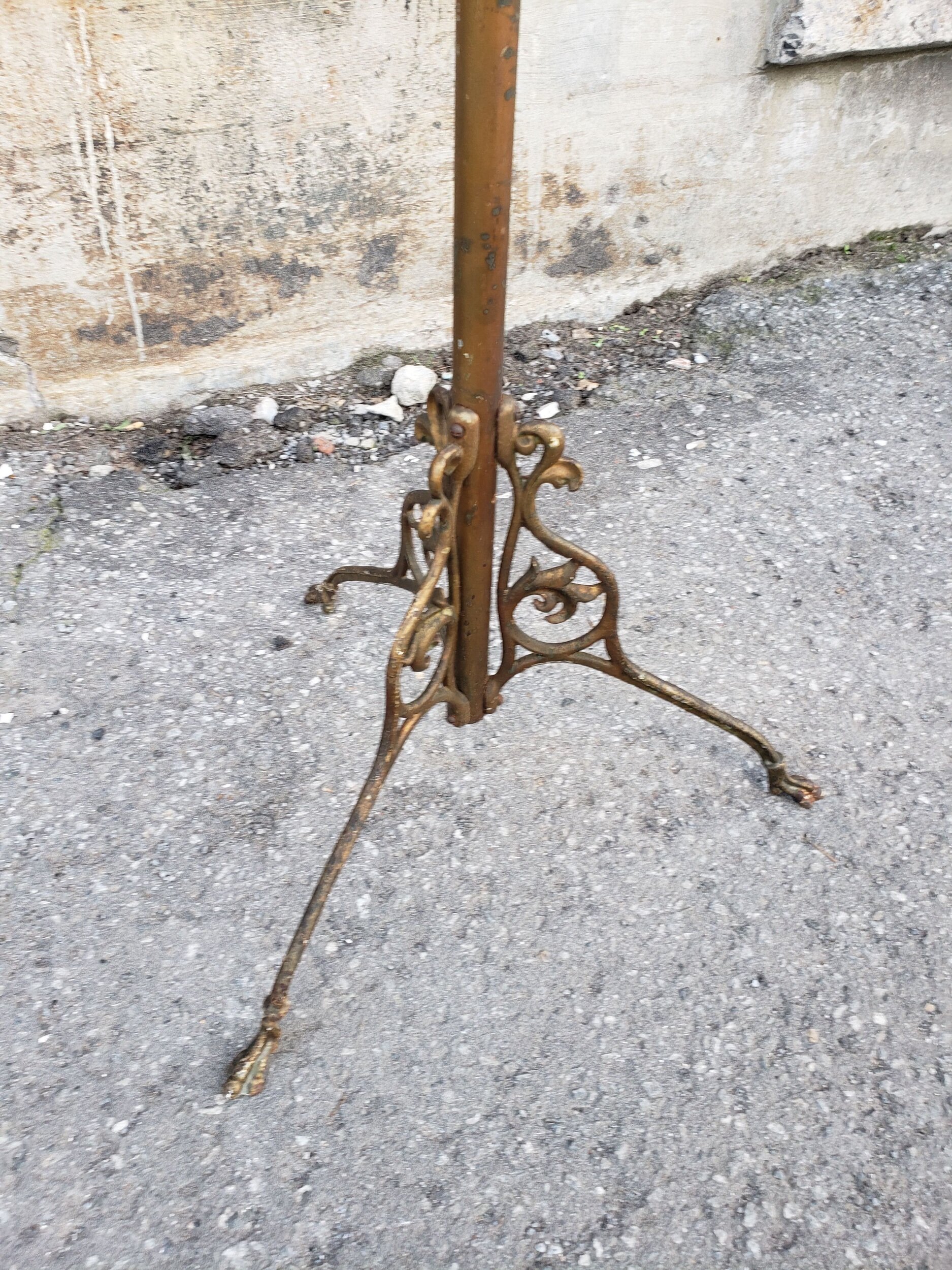 A8622880-2A66-4C1F-95B9-760EC2B4B61E