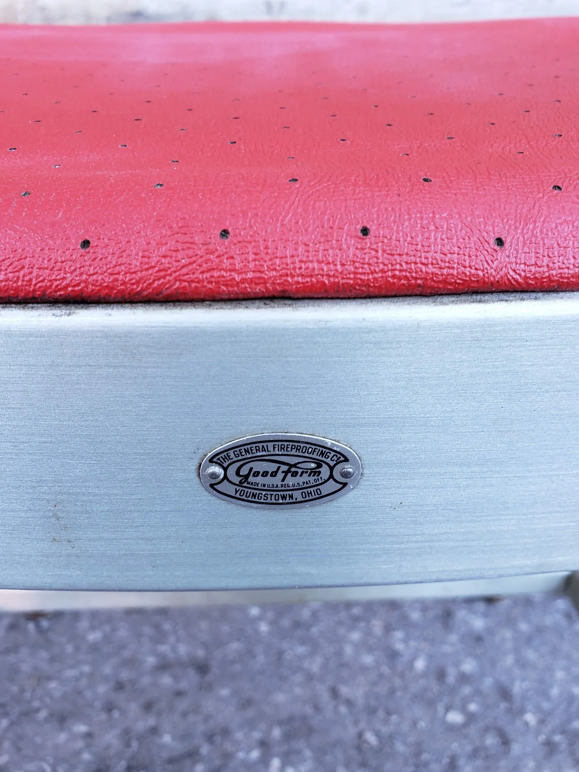 B69C2695-0E02-4B7F-BD14-6D0056B479B0