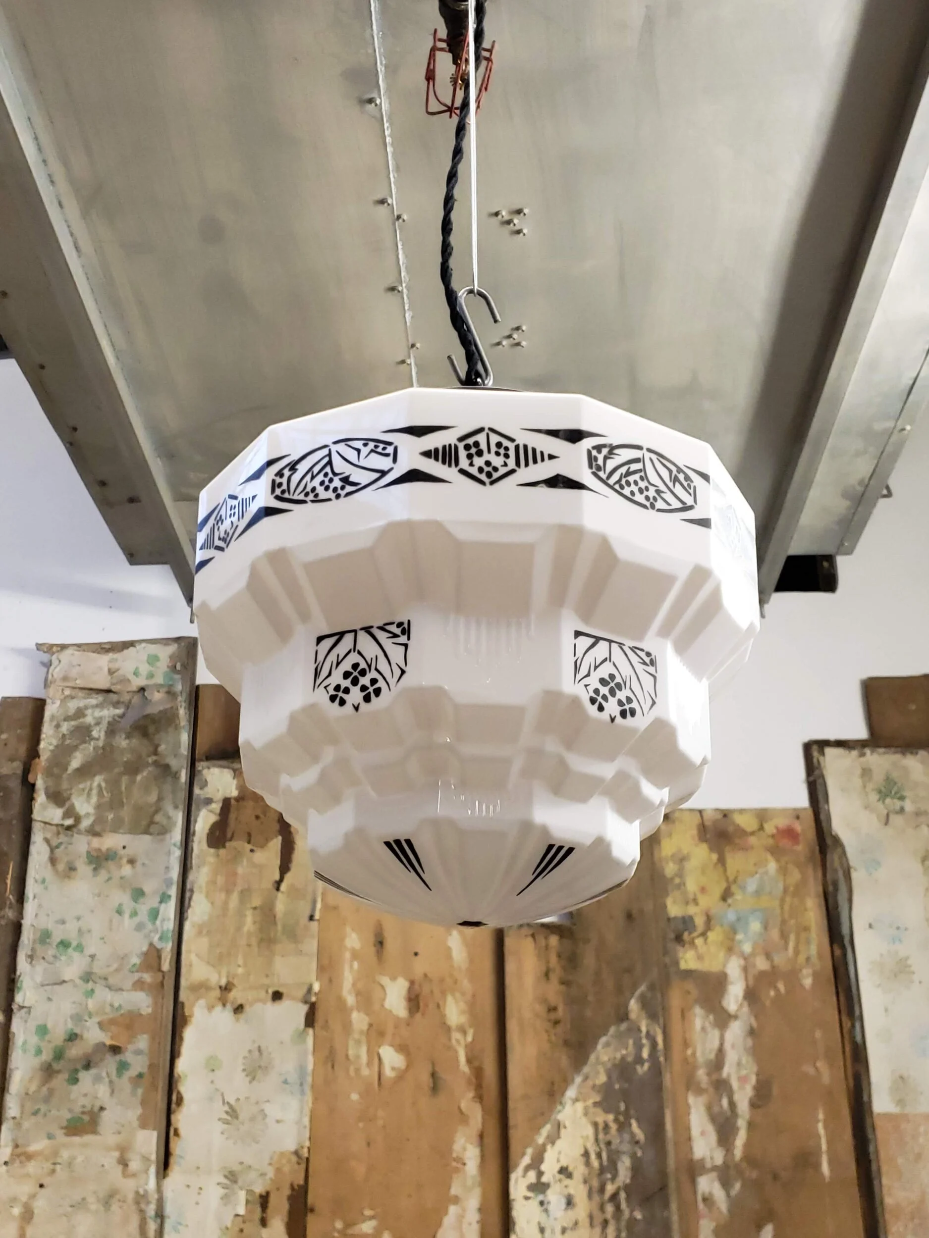 ECE9B0E8-6C67-4DF2-8FB3-C86AE5F03308