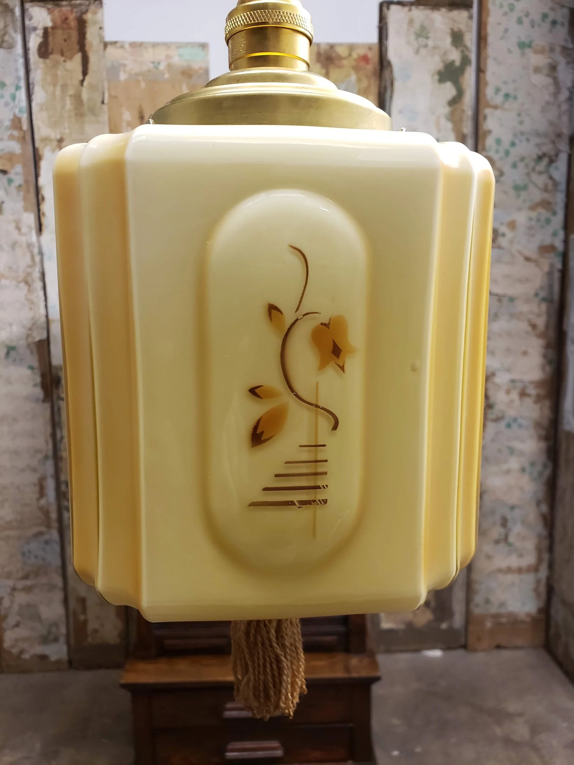 C0CAABDC-0E82-404A-BC5B-FD6CAB577A37