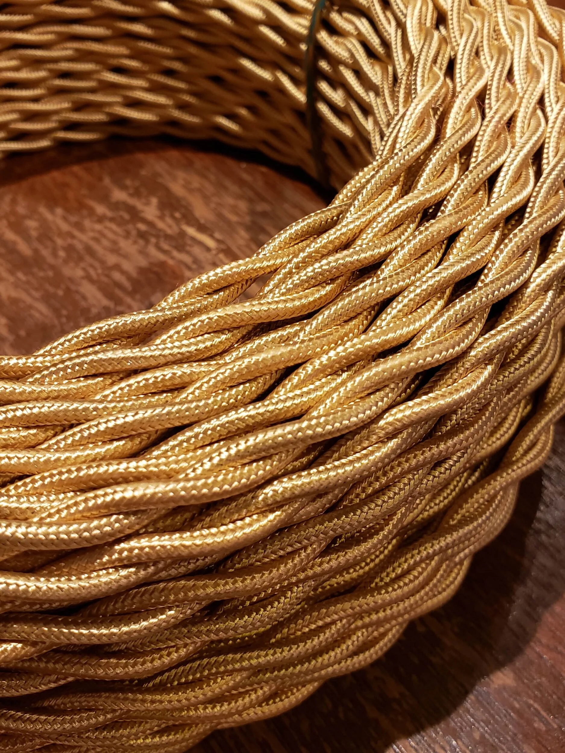 AB6C6558-AA09-4FCB-8243-2A32F63C37A6