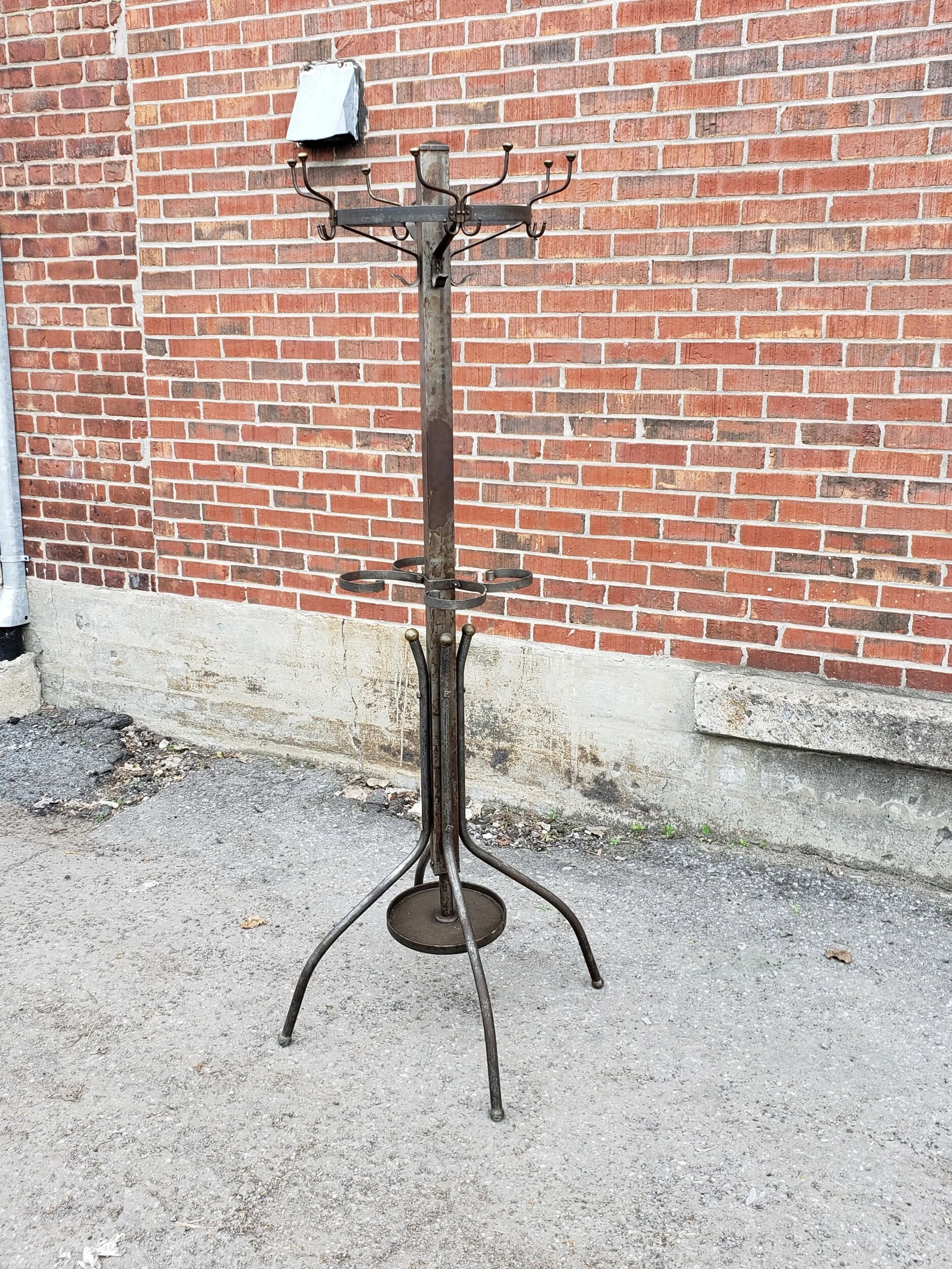 A2F190B0-70A0-4080-AD0D-A8BCA2069A21