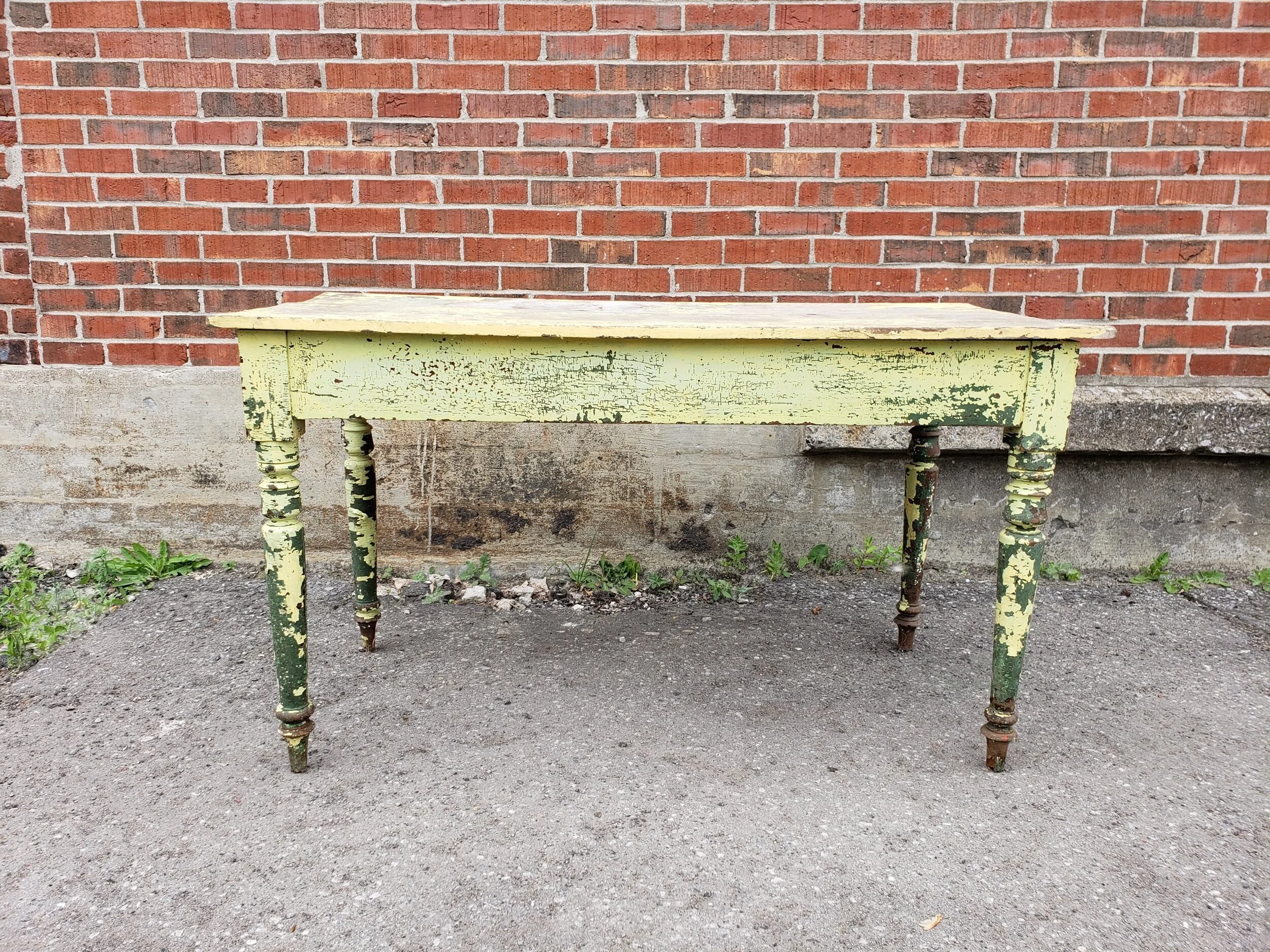 30C9E9A3-B398-481B-99BF-A1327D23F7F3