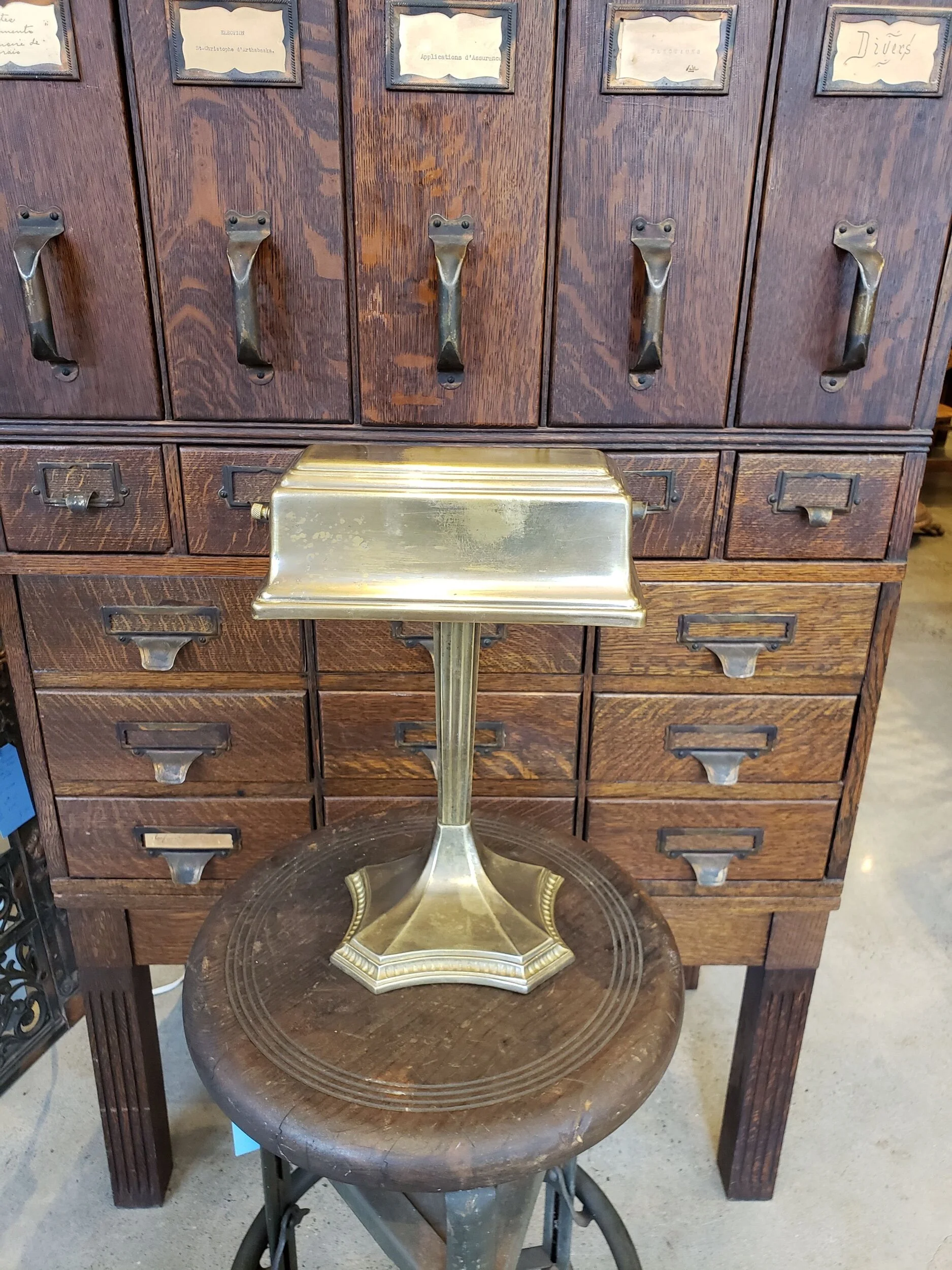 EC8700C0-6D12-4EB3-8F99-98E4C8E5FC85