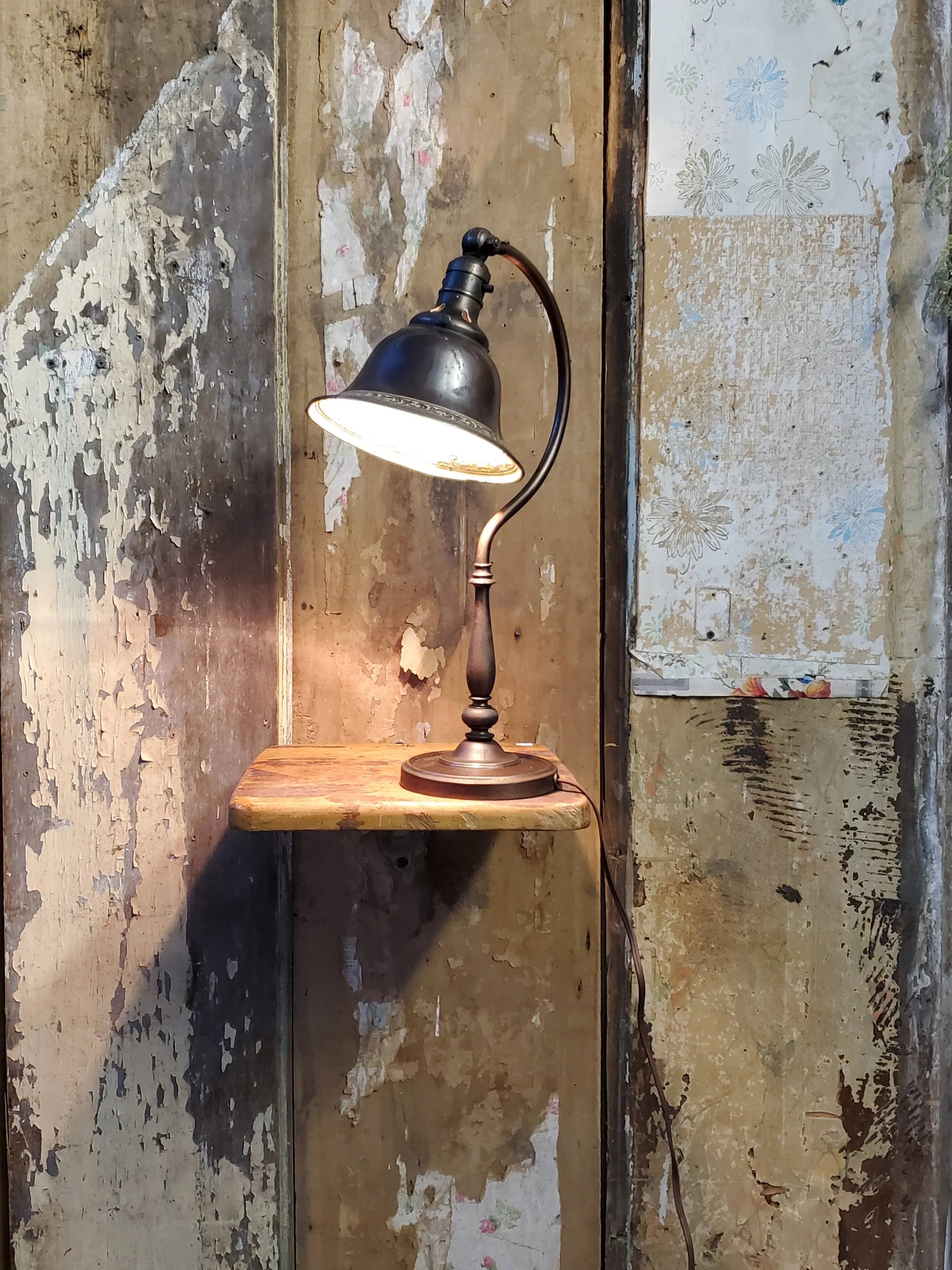 Lampe de bureau en cuivre EMERALITE antique