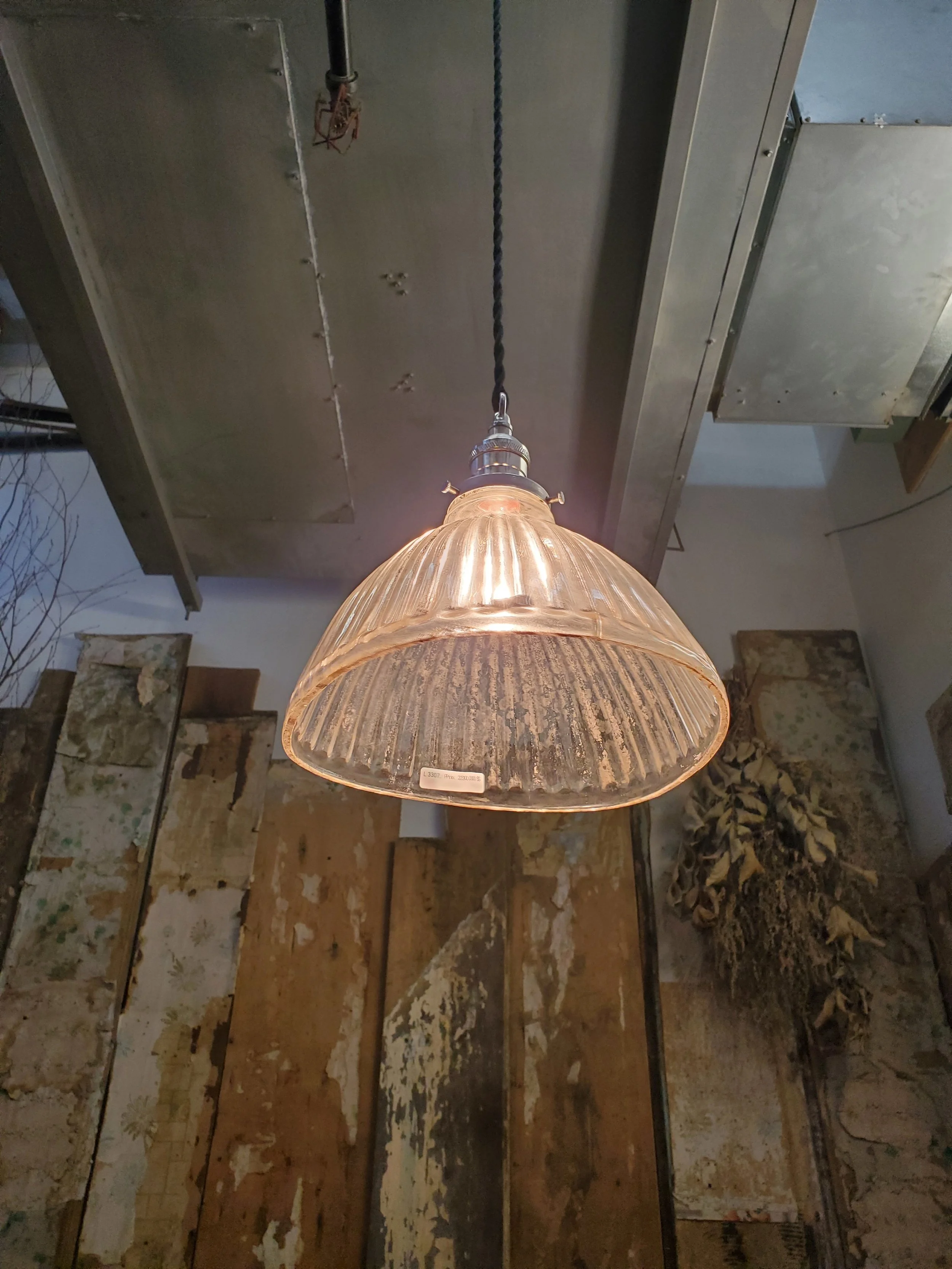 Suspension ou plafonnier en verre clair antique L 3307