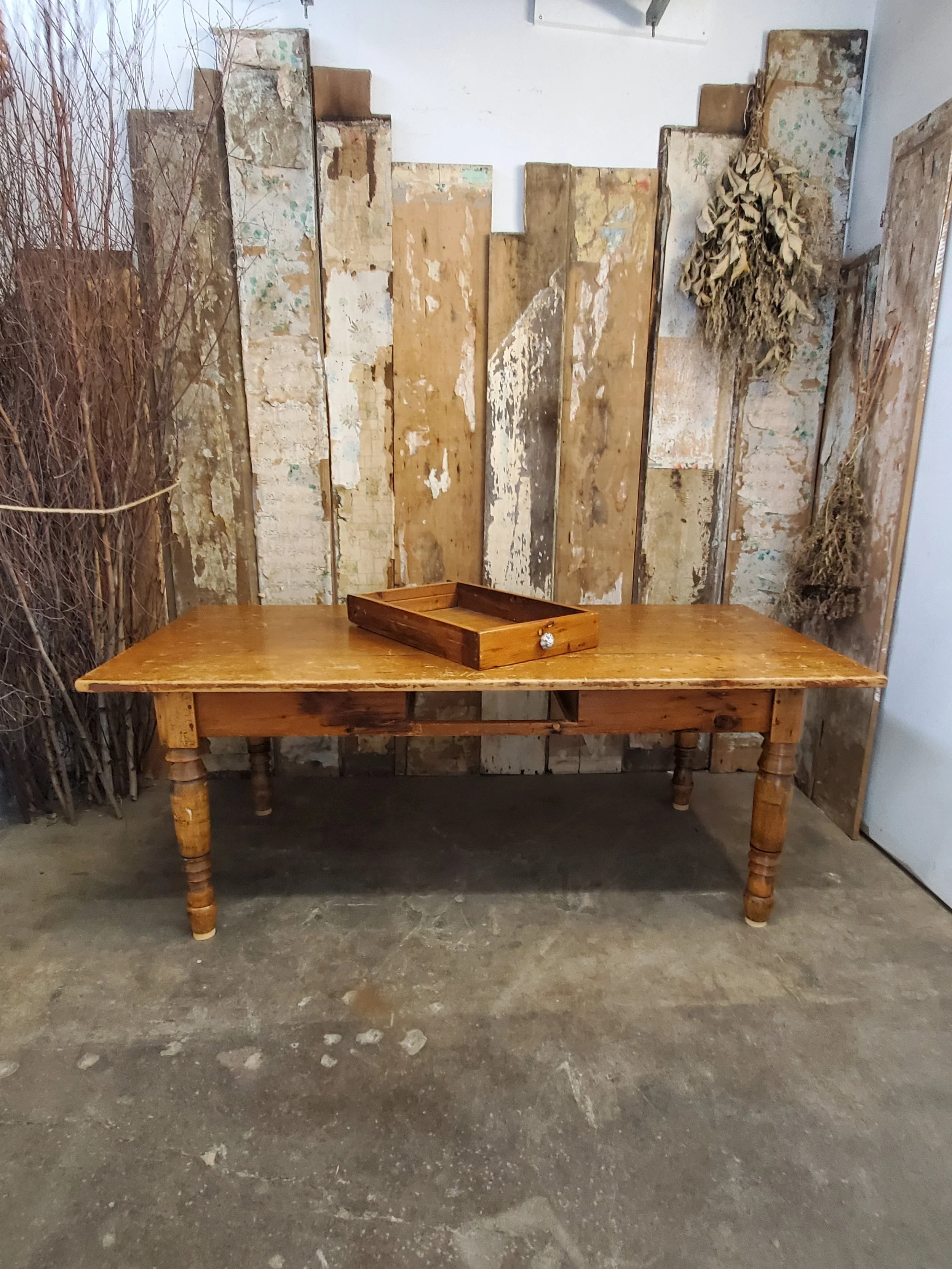 Table de ferme en bois 1 tiroir antique M 1778