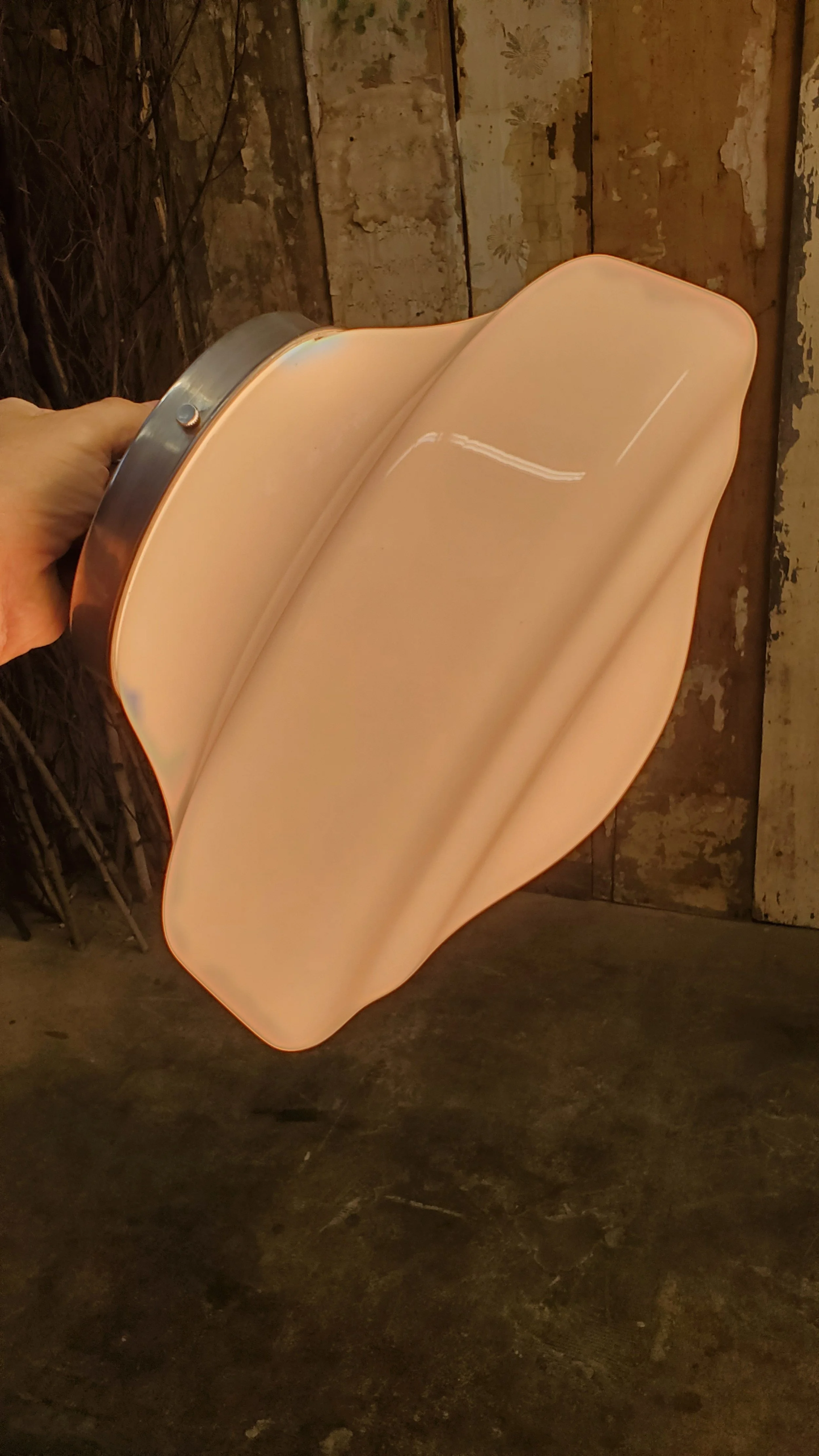 Suspension en verre opaline 12" antique L 2957