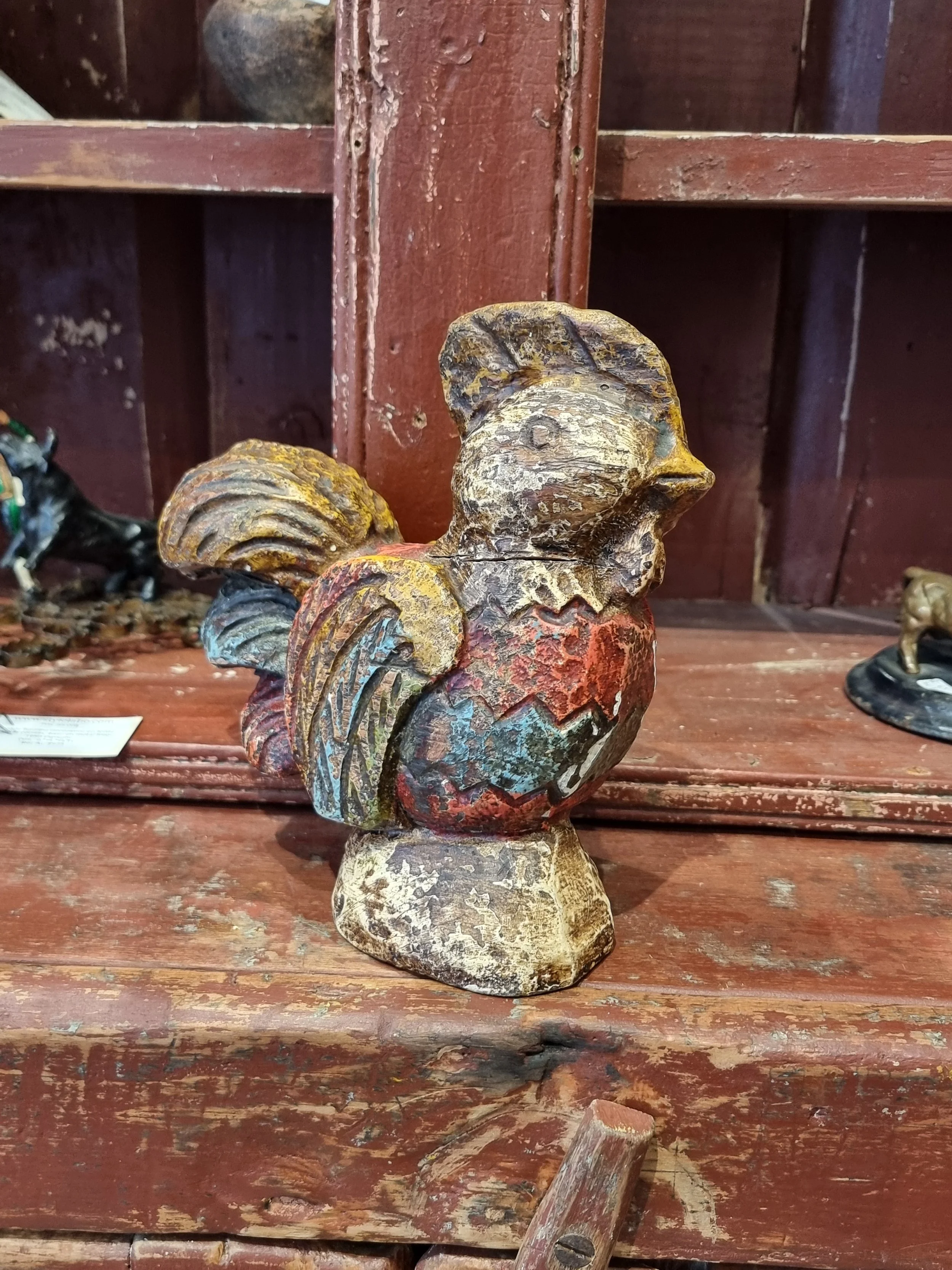 Figurine décorative Poule en bois folk art vintage AC 6438