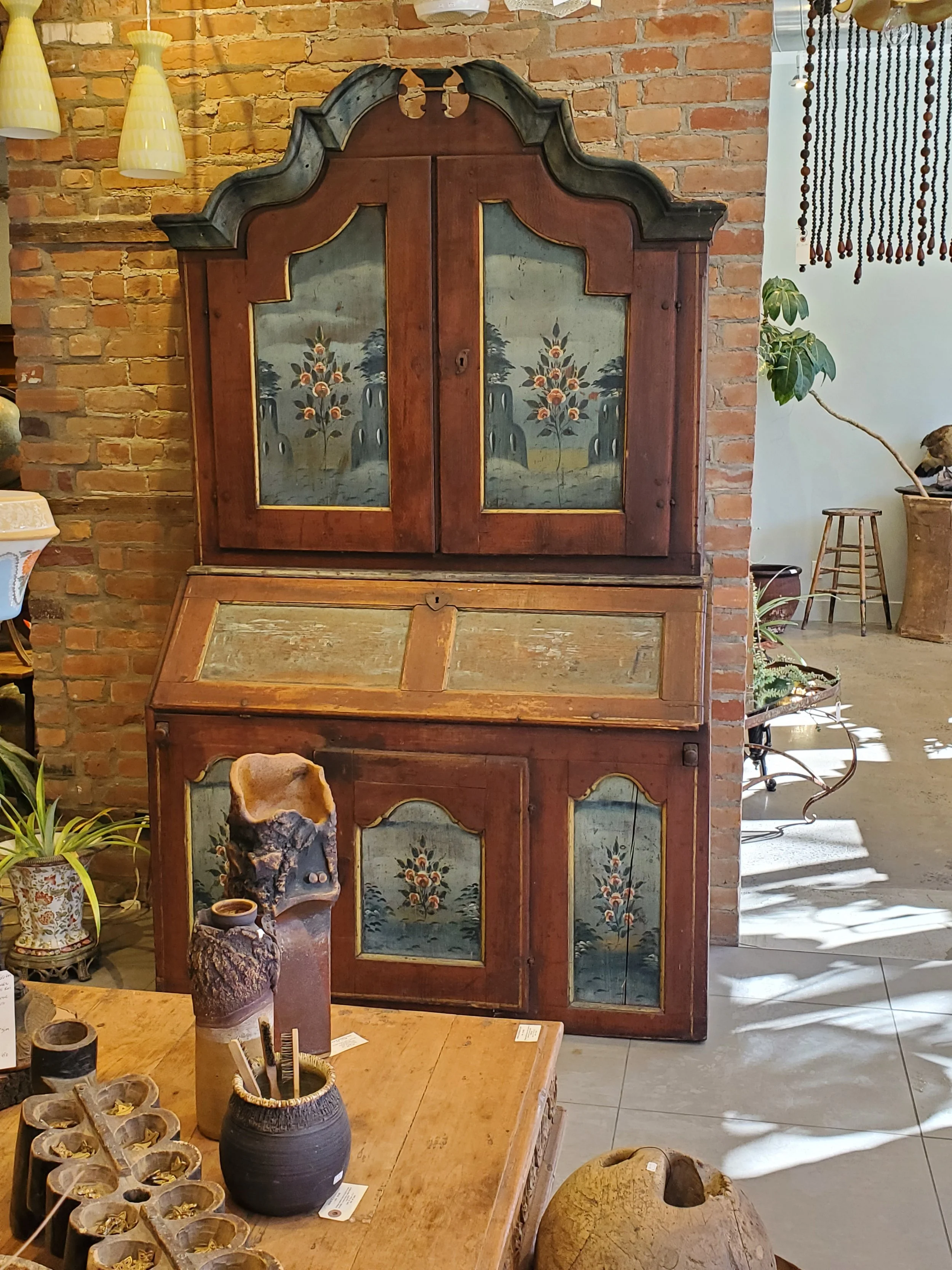 Meuble bureau 2 corps européen en pin antique M 1694