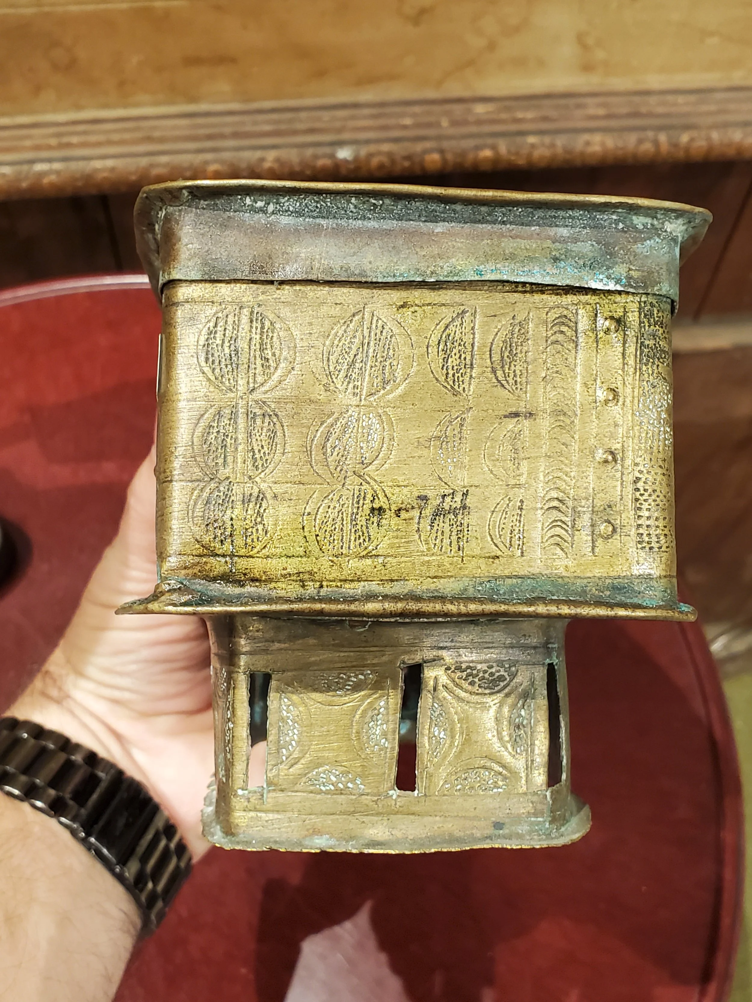 43ff63d4-ed58-474a-97cb-854e06dc58c8-1_all_59030.jpg (copie)