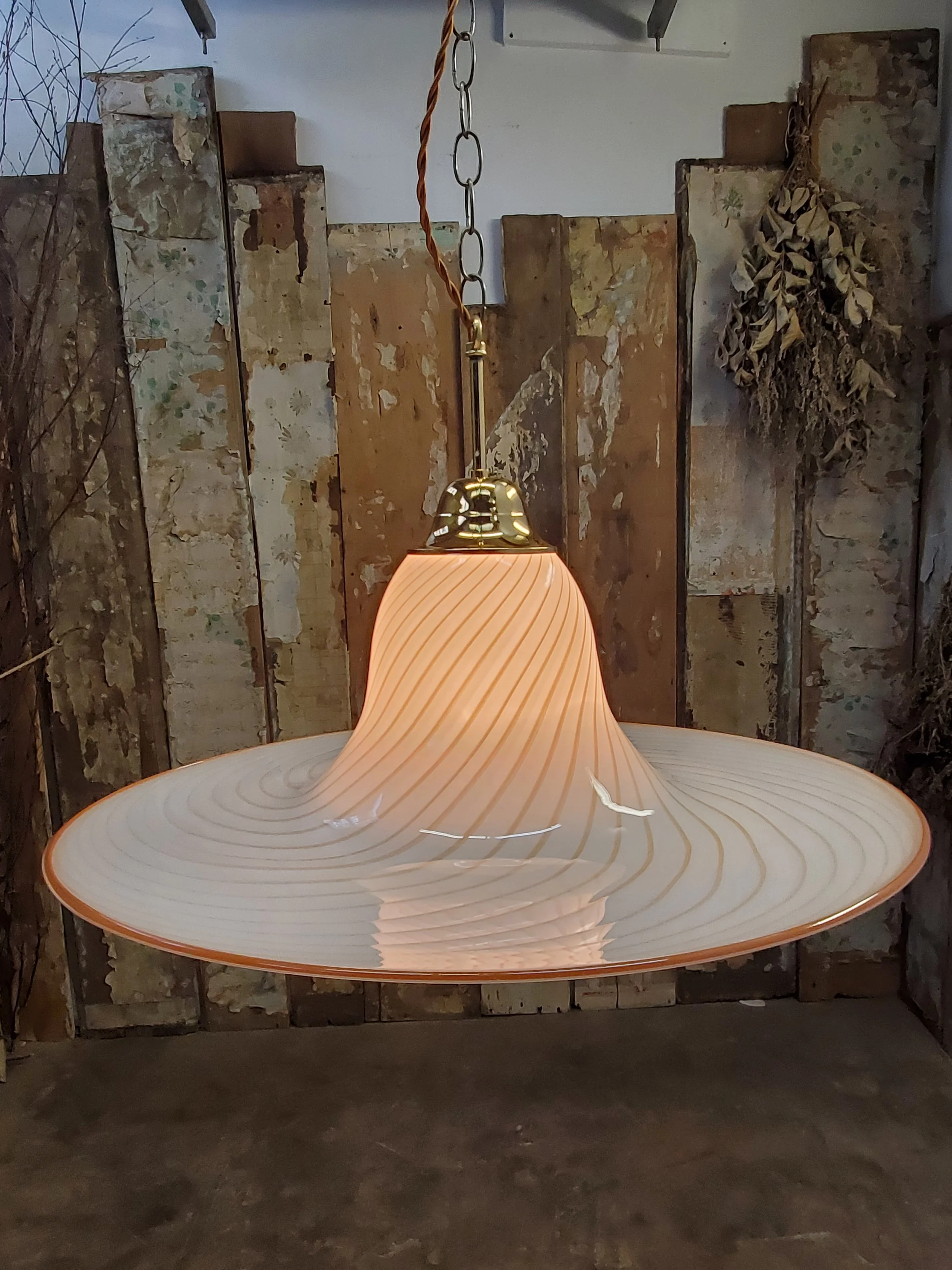 Suspension coupole en verre Murano vintage L 3125