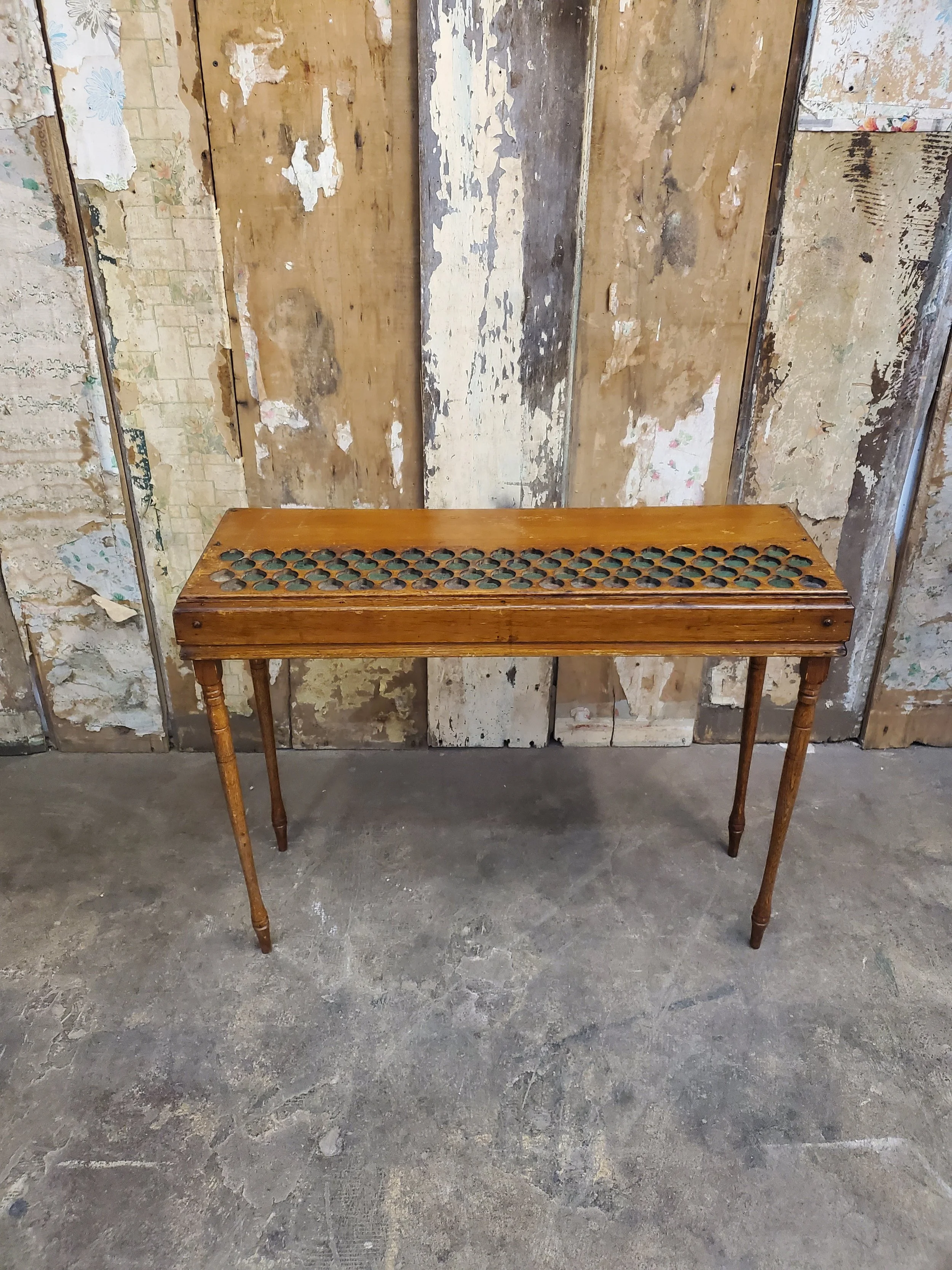 Table d'appoint pliable en chêne antique M 1791