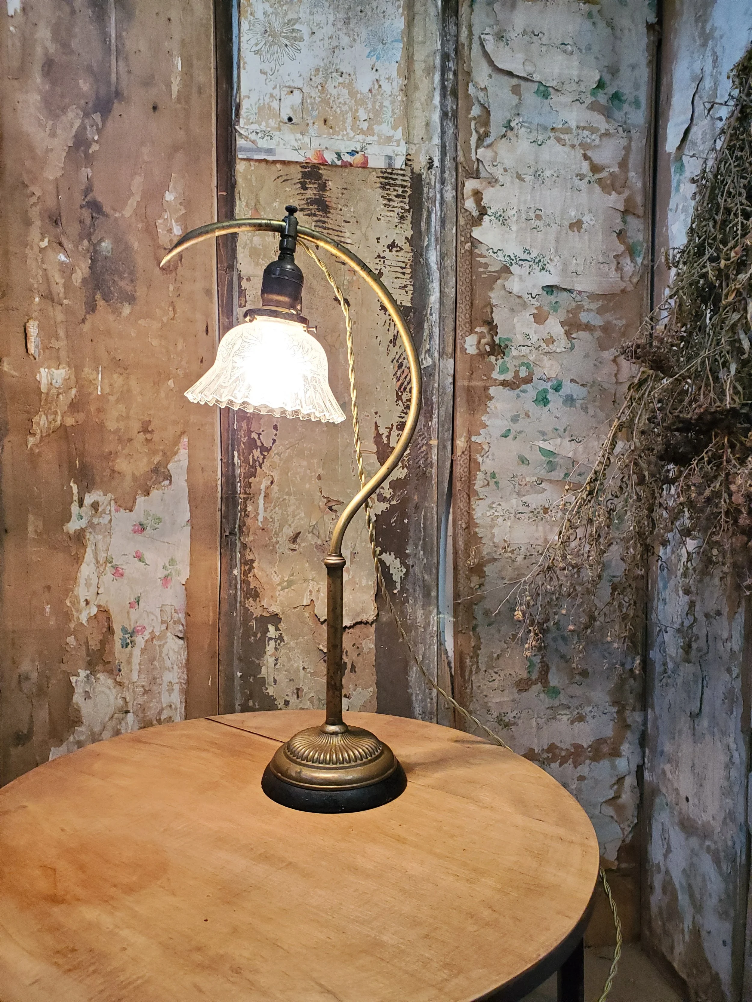 Lampe de bureau industrielle FARIES modele C antique L 3112