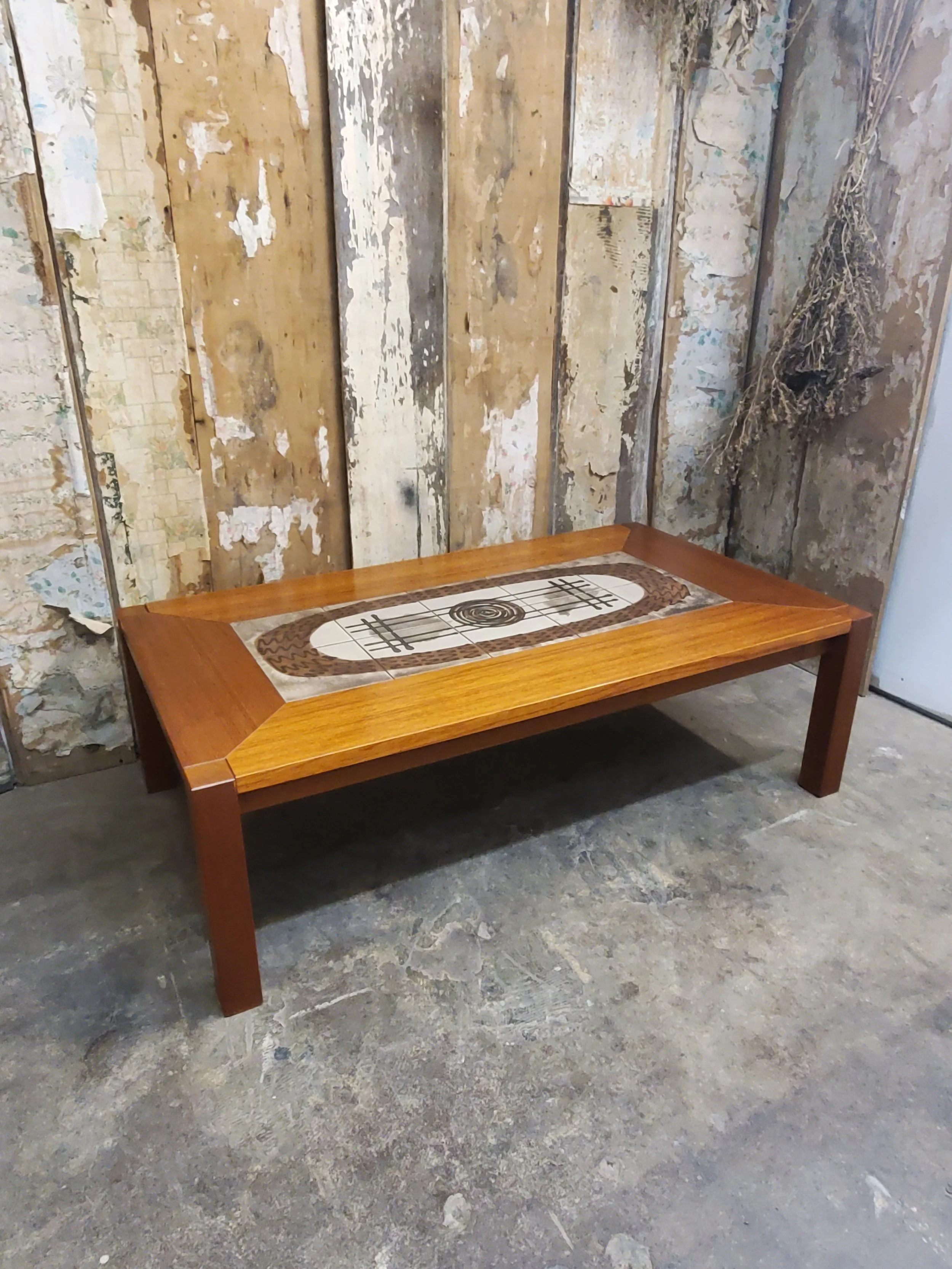 Table à café en teck & céramique TRIOH OXART vintage M 1798
