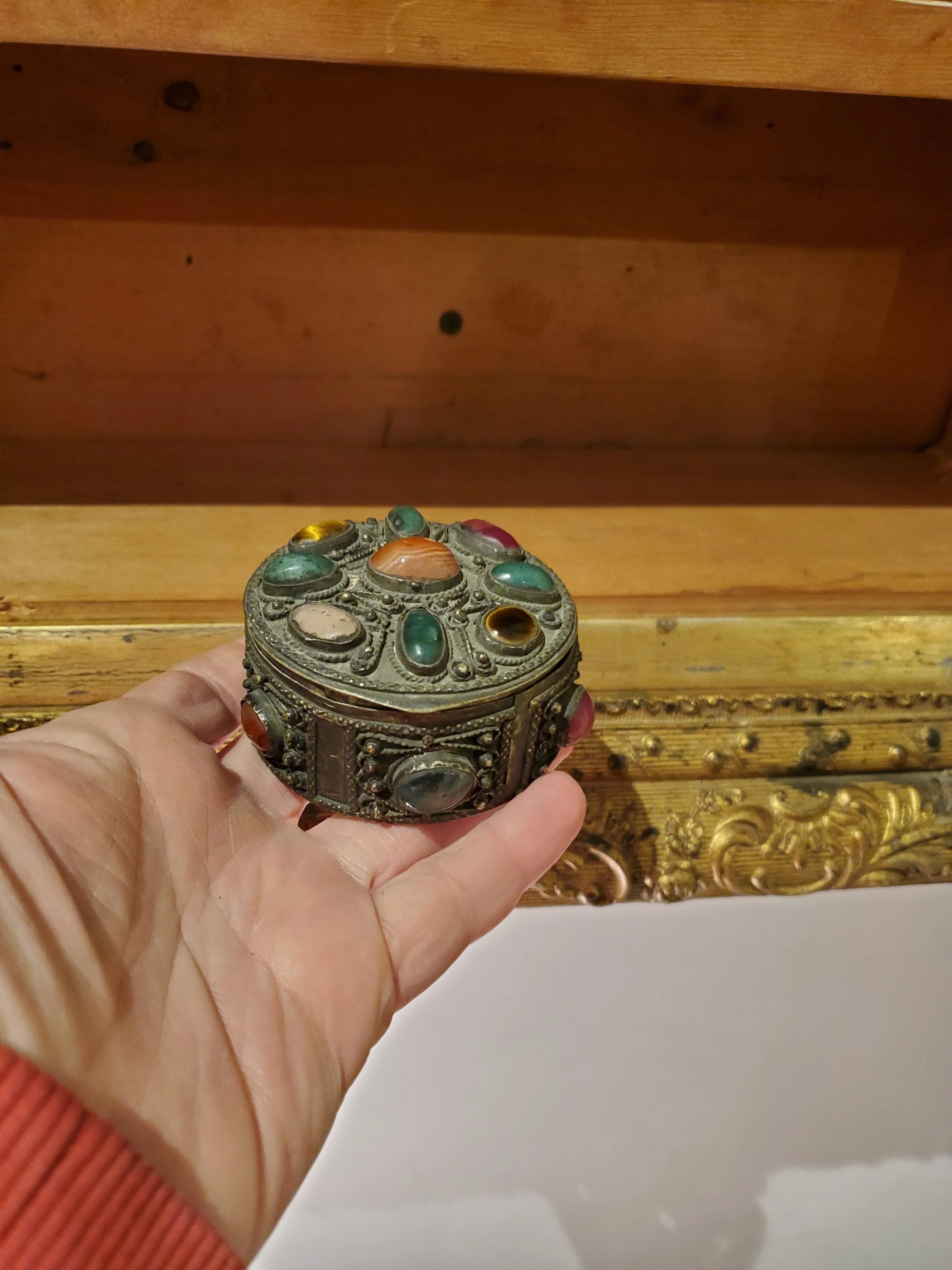 Boite à bijoux en laiton & ornements en verre vintage AC 6033