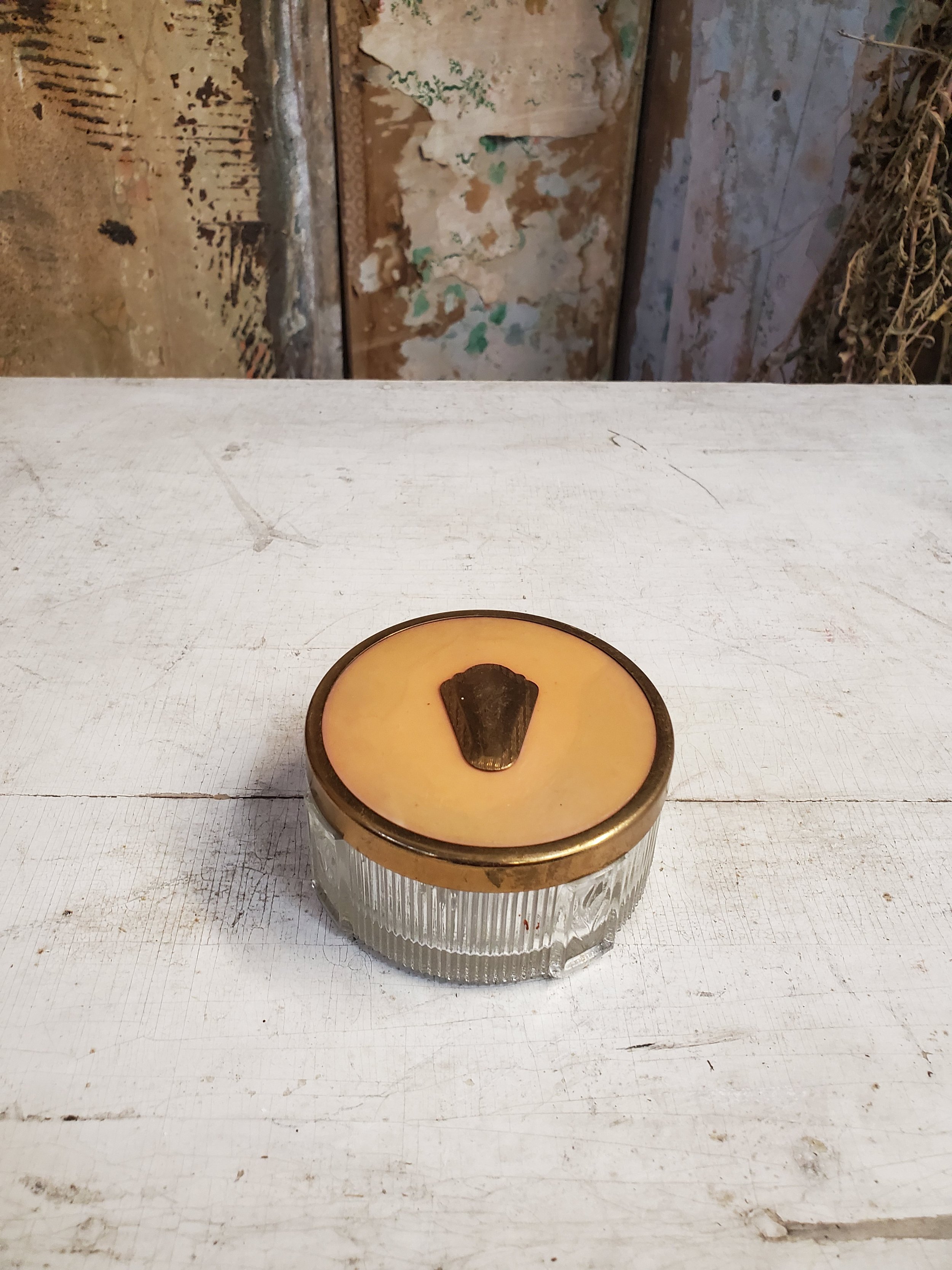 Contenant à crème en verre antique AC 6255