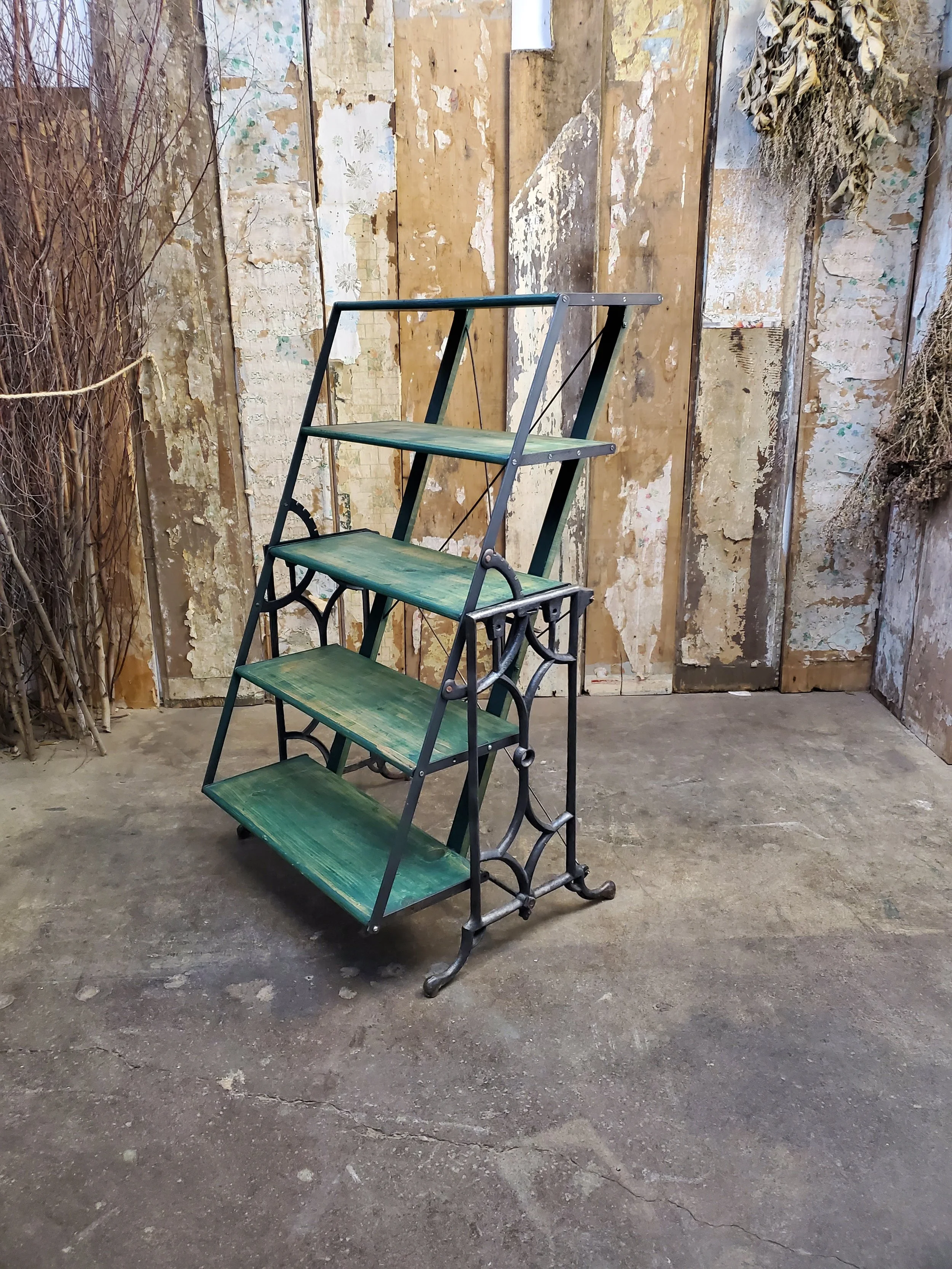 Étagère- Table de magasin général antique M 1729