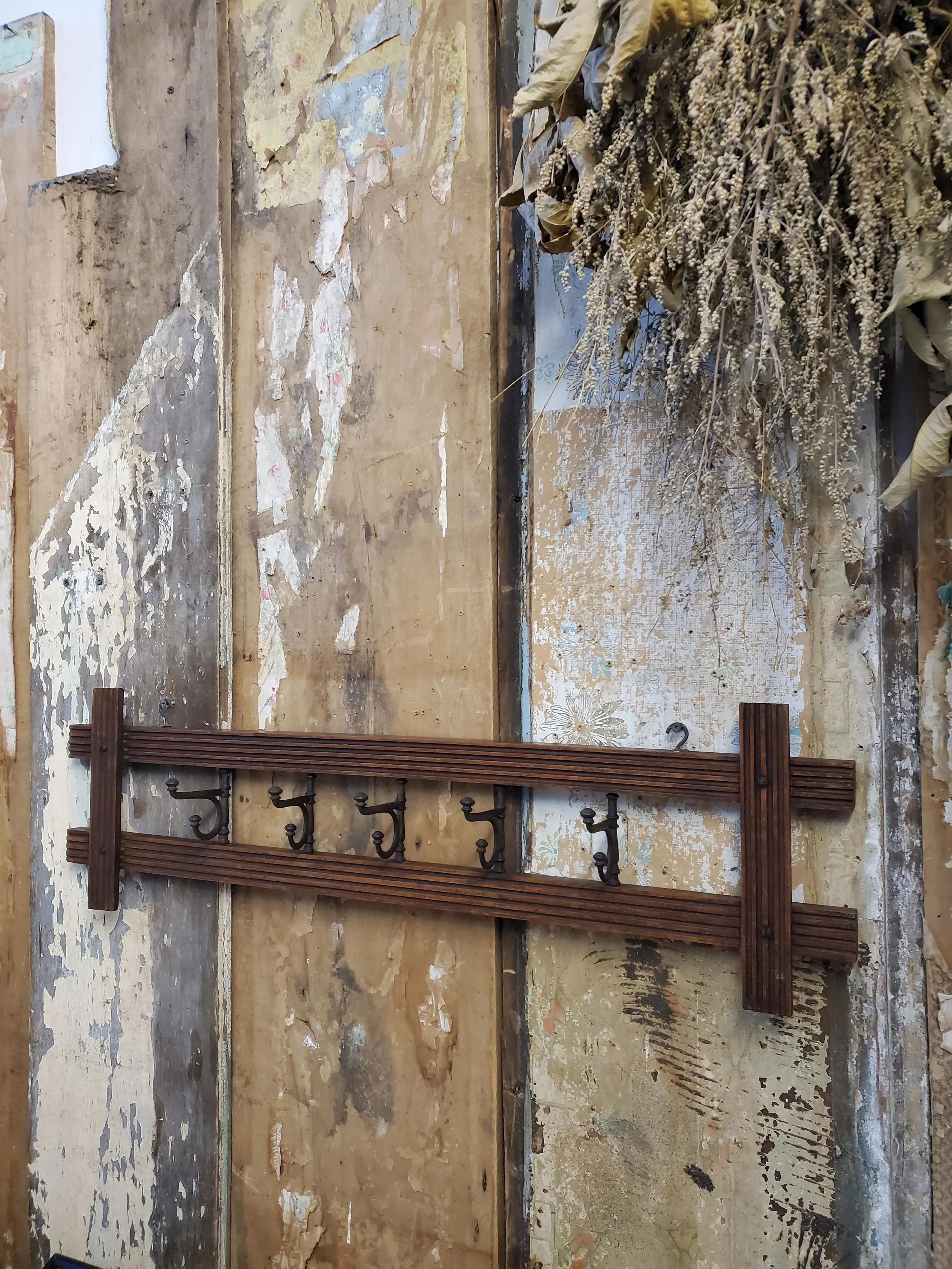 Porte manteau en bois Art & Craft antique AC 6386