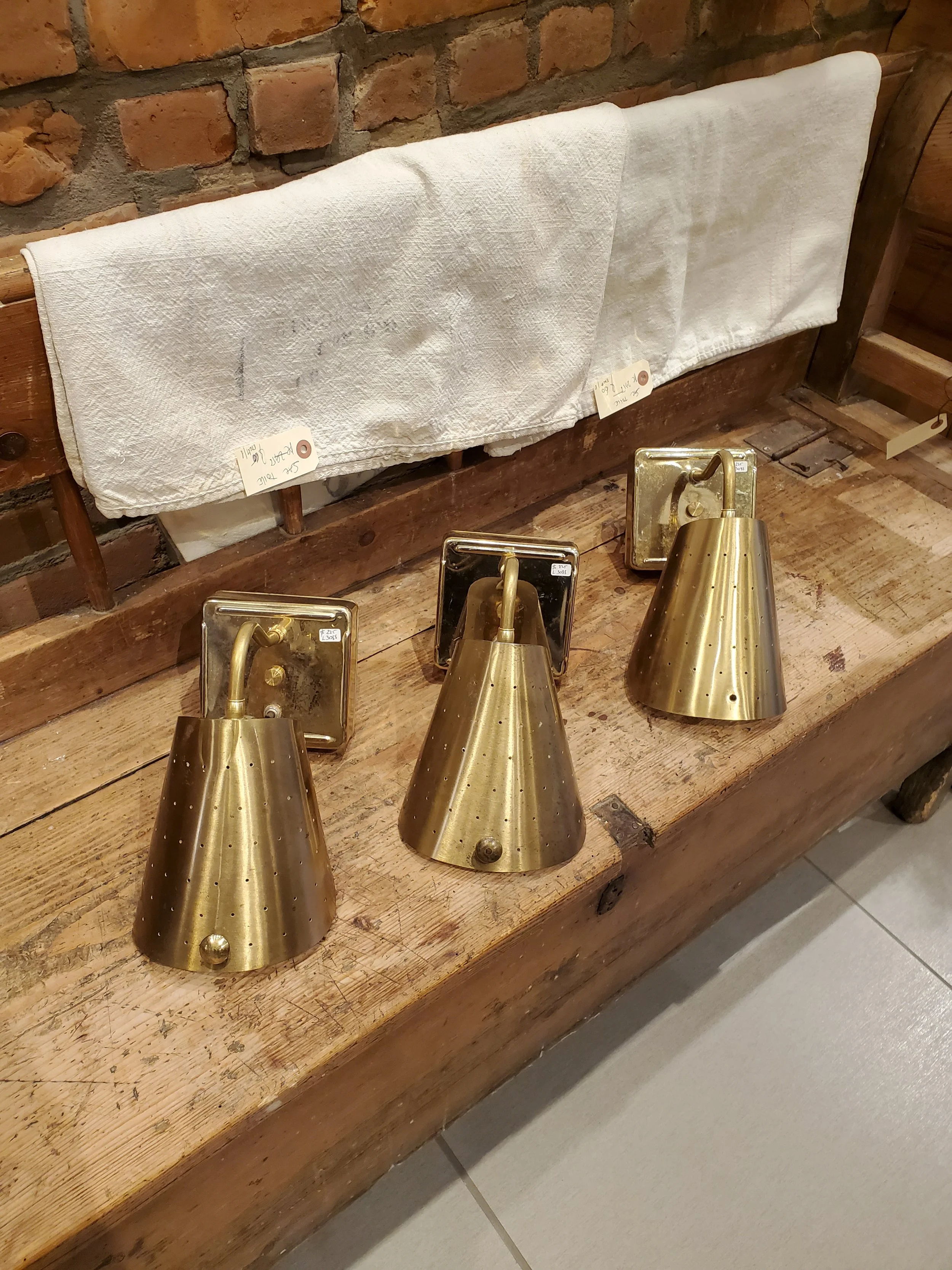 Applique murale en laiton MCM vintage L 3088