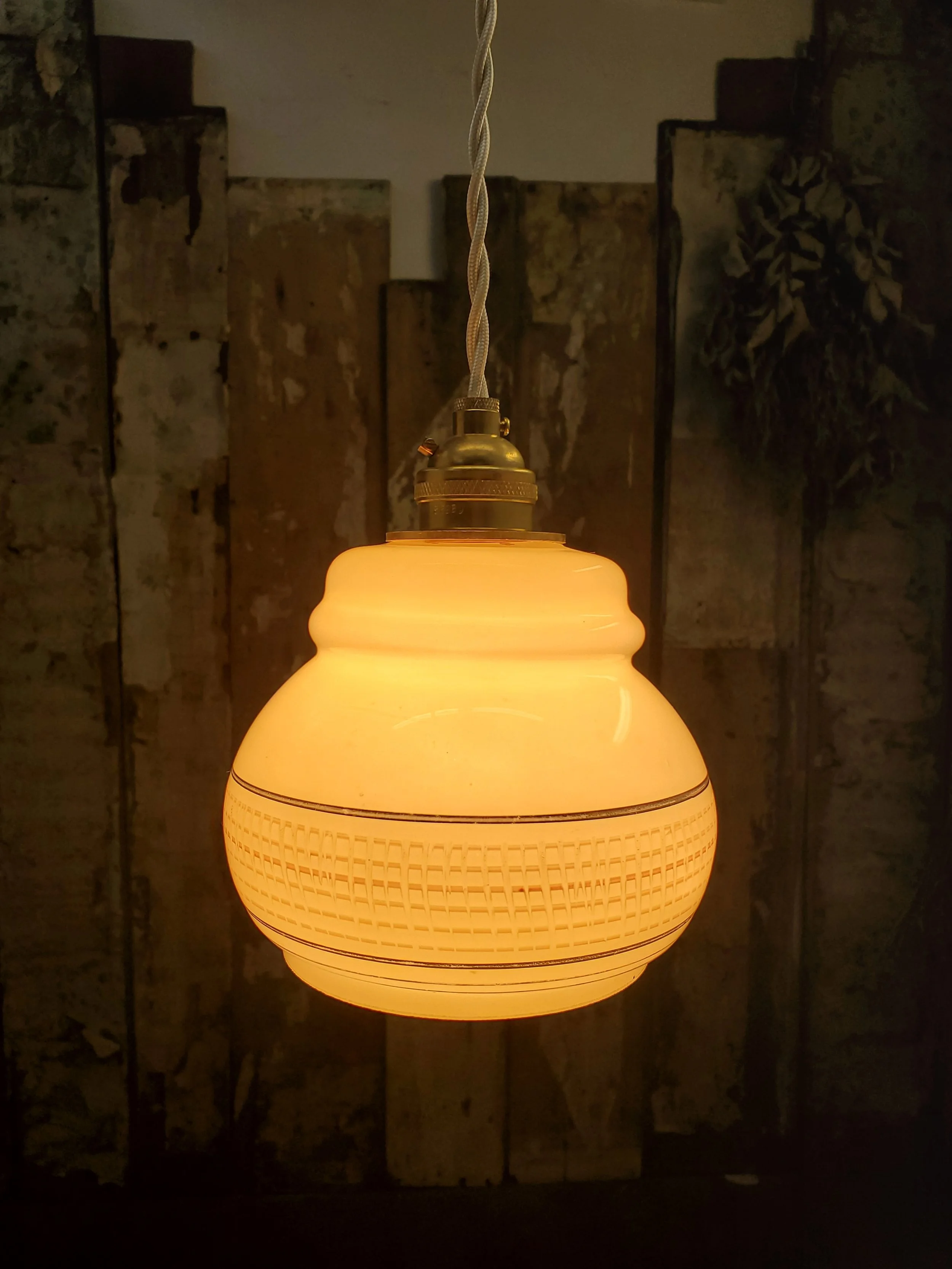 Suspension en verre vintage L 3158