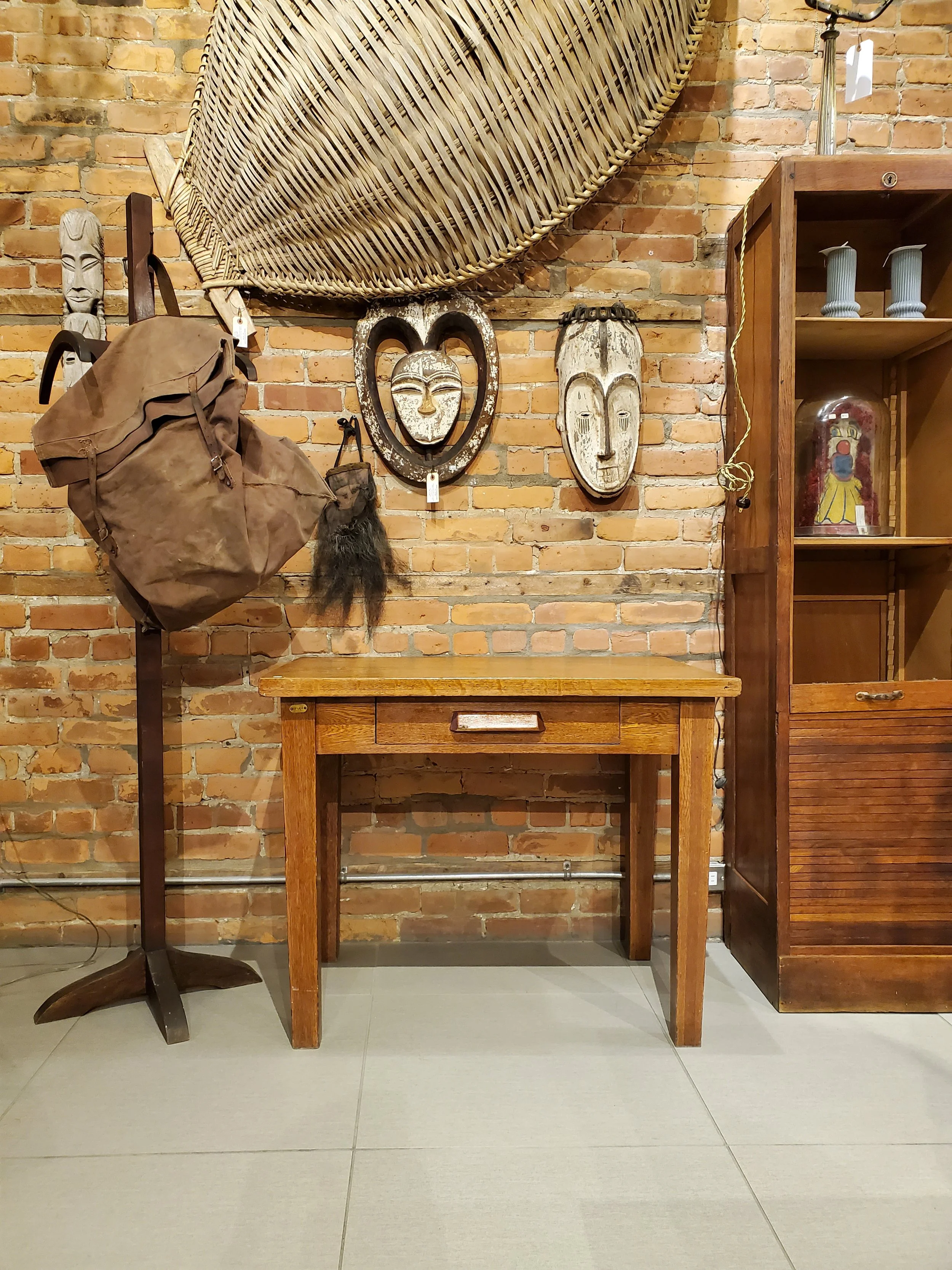 Petit bureau en chêne 1 tiroir antique M 1736