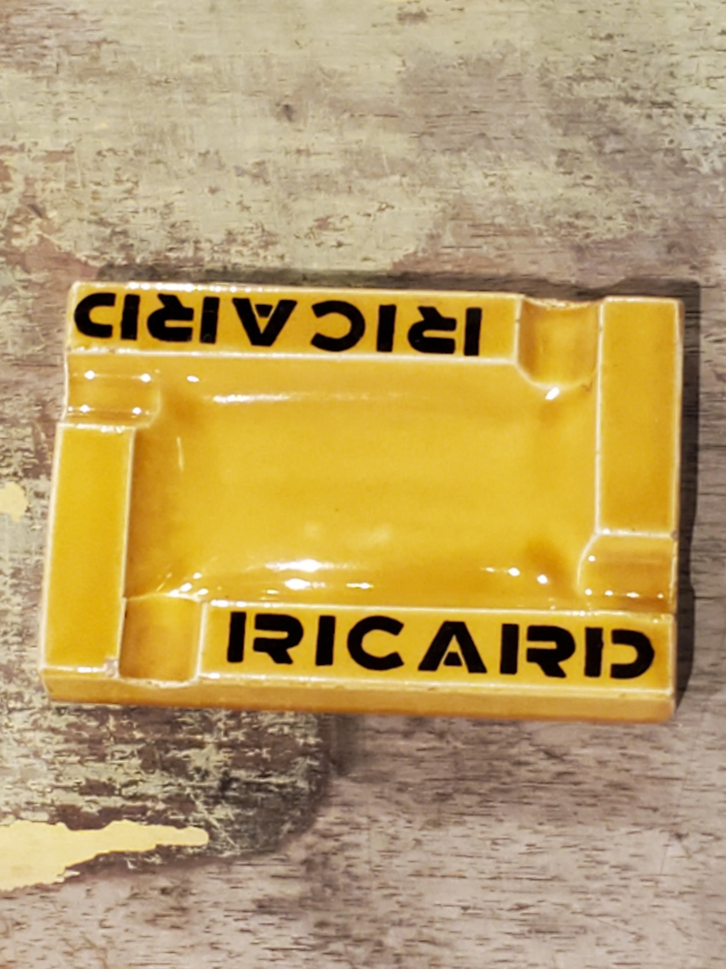 Cendrier publicitaire en céramique RICARD vintage AC 6273