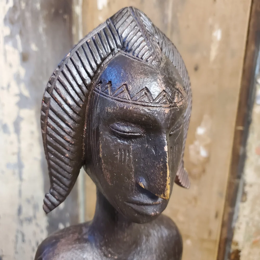 Deux Broches Anciennes Sculptées Buste Femme Africaine - Os De Buffle - Occasion