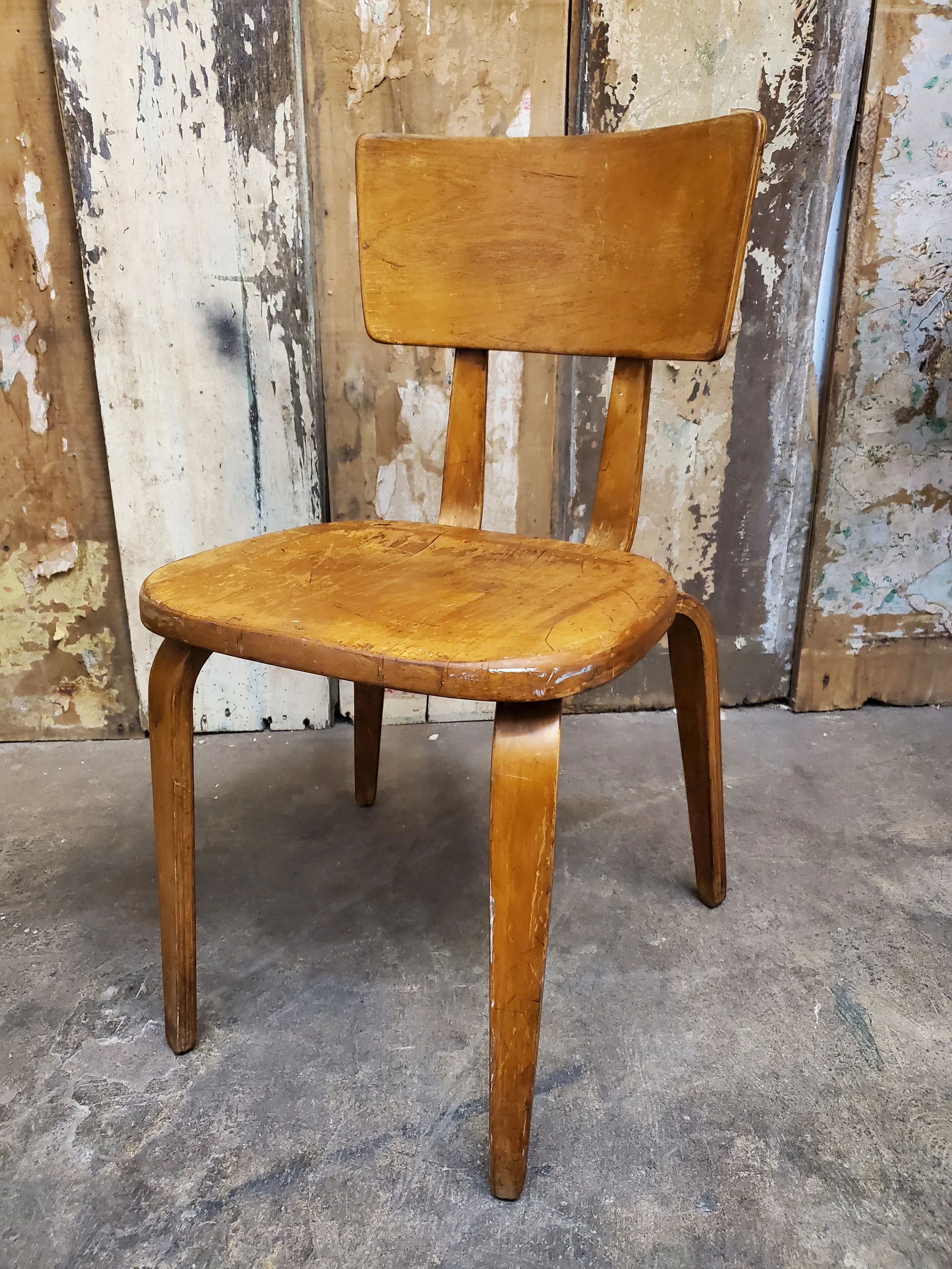 Chaise en bois lamellé collé MCM vintage  C 1493