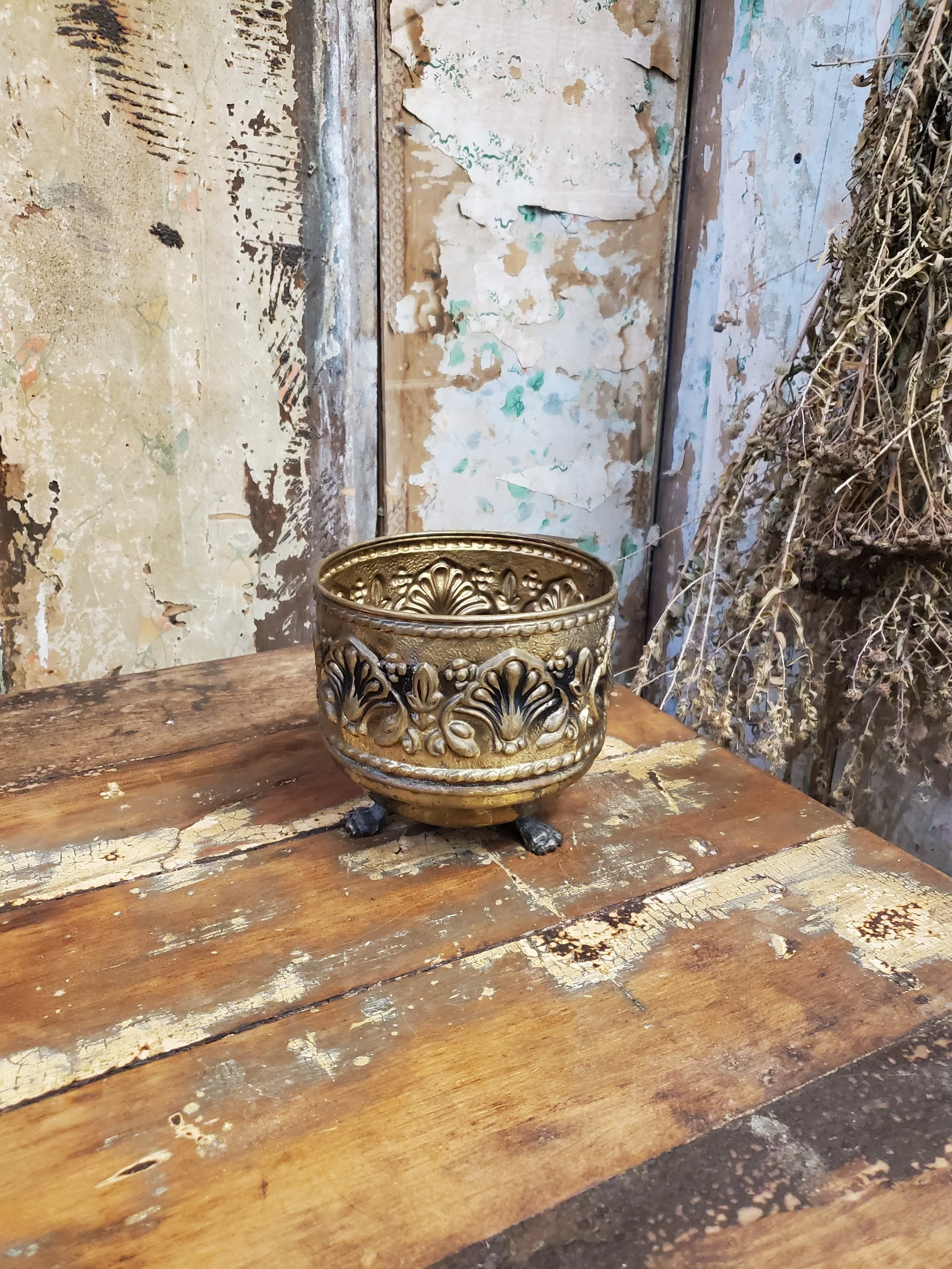 Cache pot en laiton embossé ELPEC vintage AC 6302