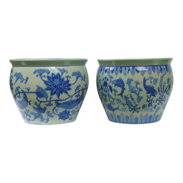 pair-of-vintage-similar-blue-and-white-chinese-cachepot-6364.jpeg