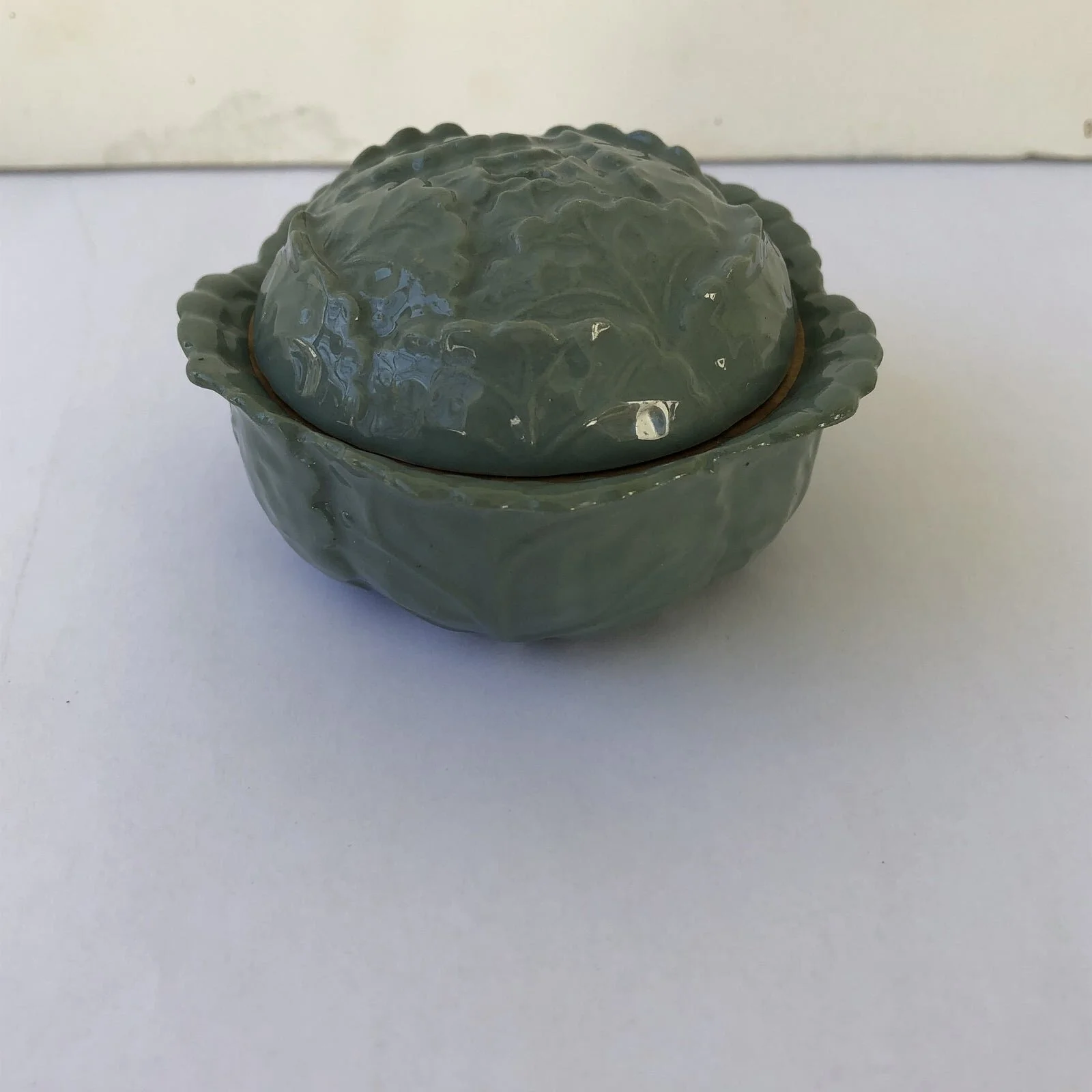 1960s-cabbage-form-small-limoges-lidded-pin-or-jewelry-box-9560.jpeg