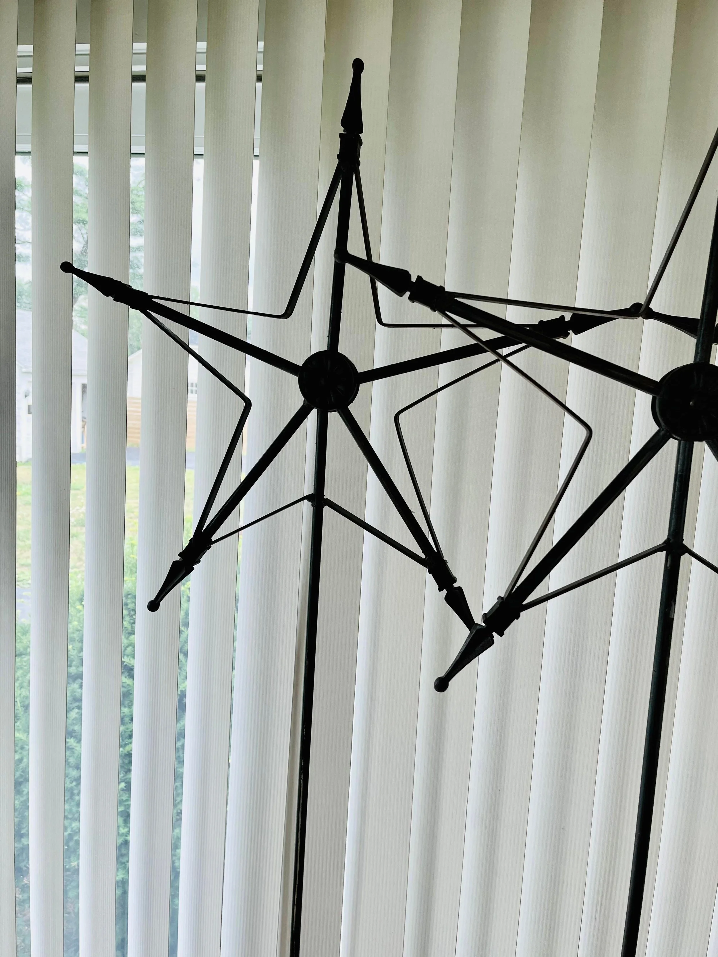 1980s-architectural-decorative-iron-stars-on-stands-set-of-3-8003.jpeg