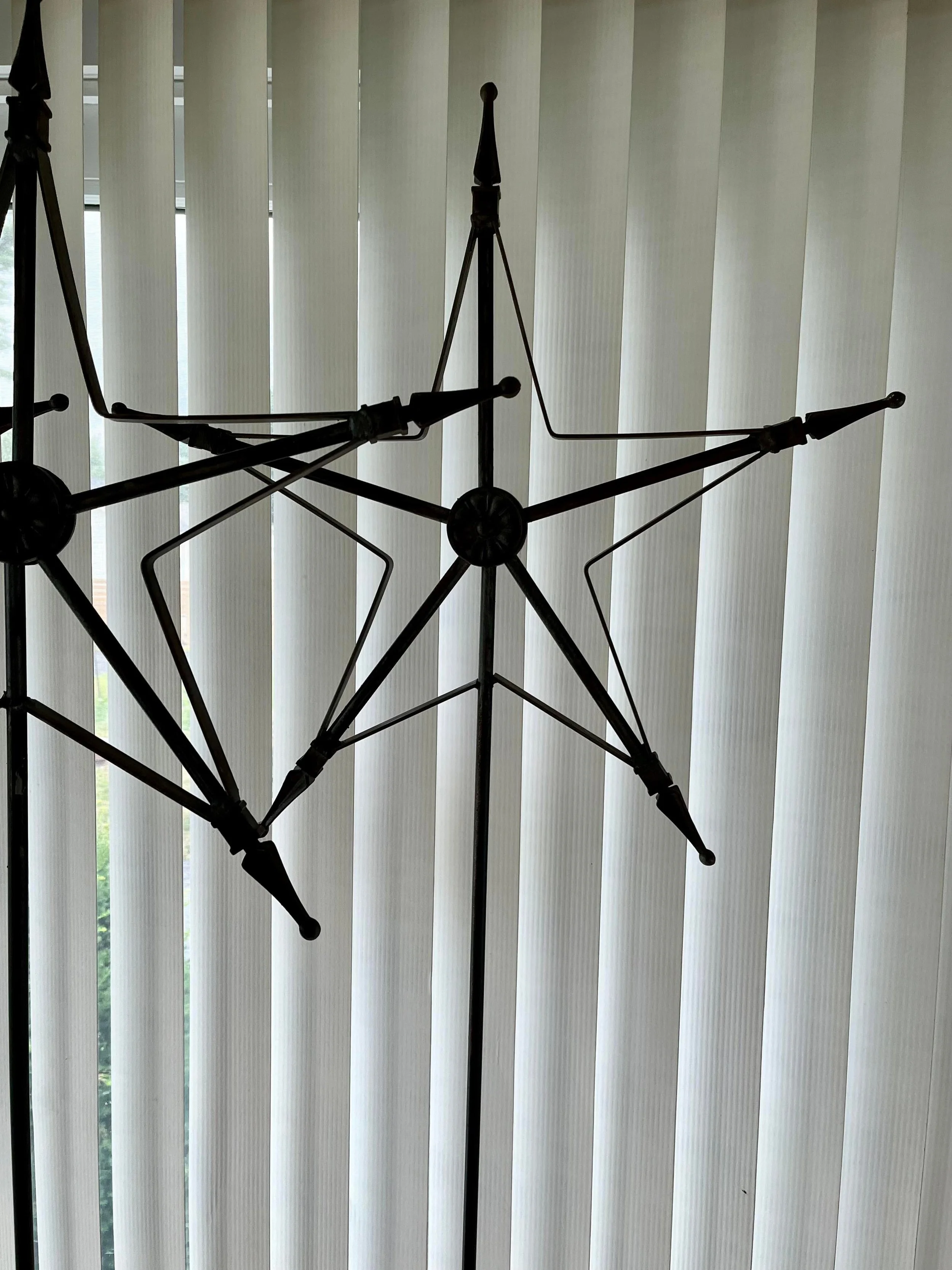 1980s-architectural-decorative-iron-stars-on-stands-set-of-3-7849.jpeg