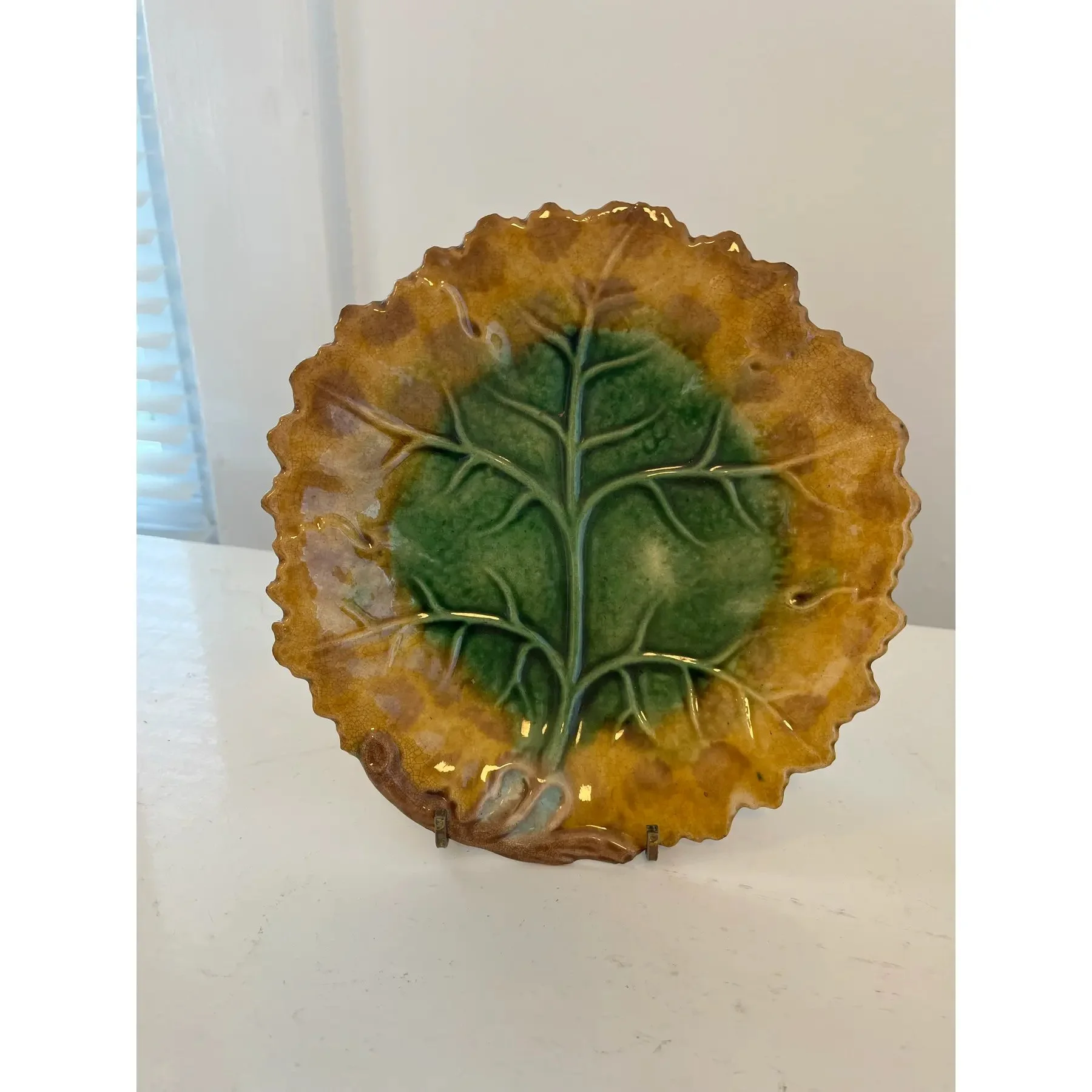 1930s-majolica-lidded-jam-pot-along-with-majolica-leaf-form-plate-2829.jpg