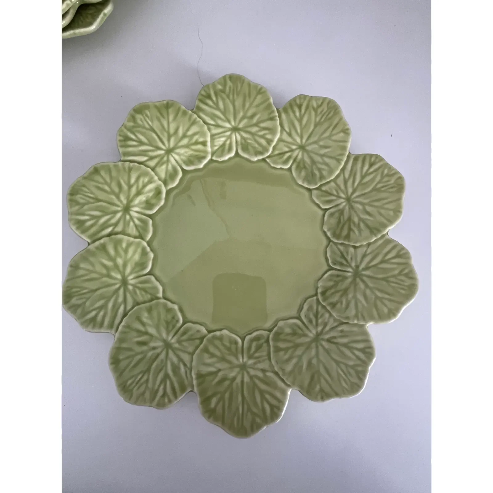 bordallo-pinheiro-avocado-green-portuguese-majolica-dessert-plates-set-of-12-2957.webp