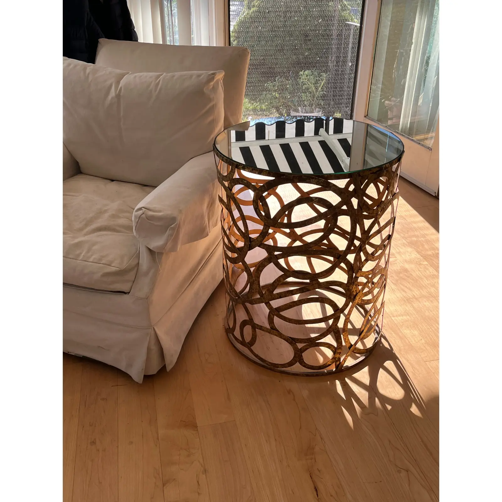 late-20th-century-fantasy-cut-round-steel-table-with-mirrored-top-1820.jpg