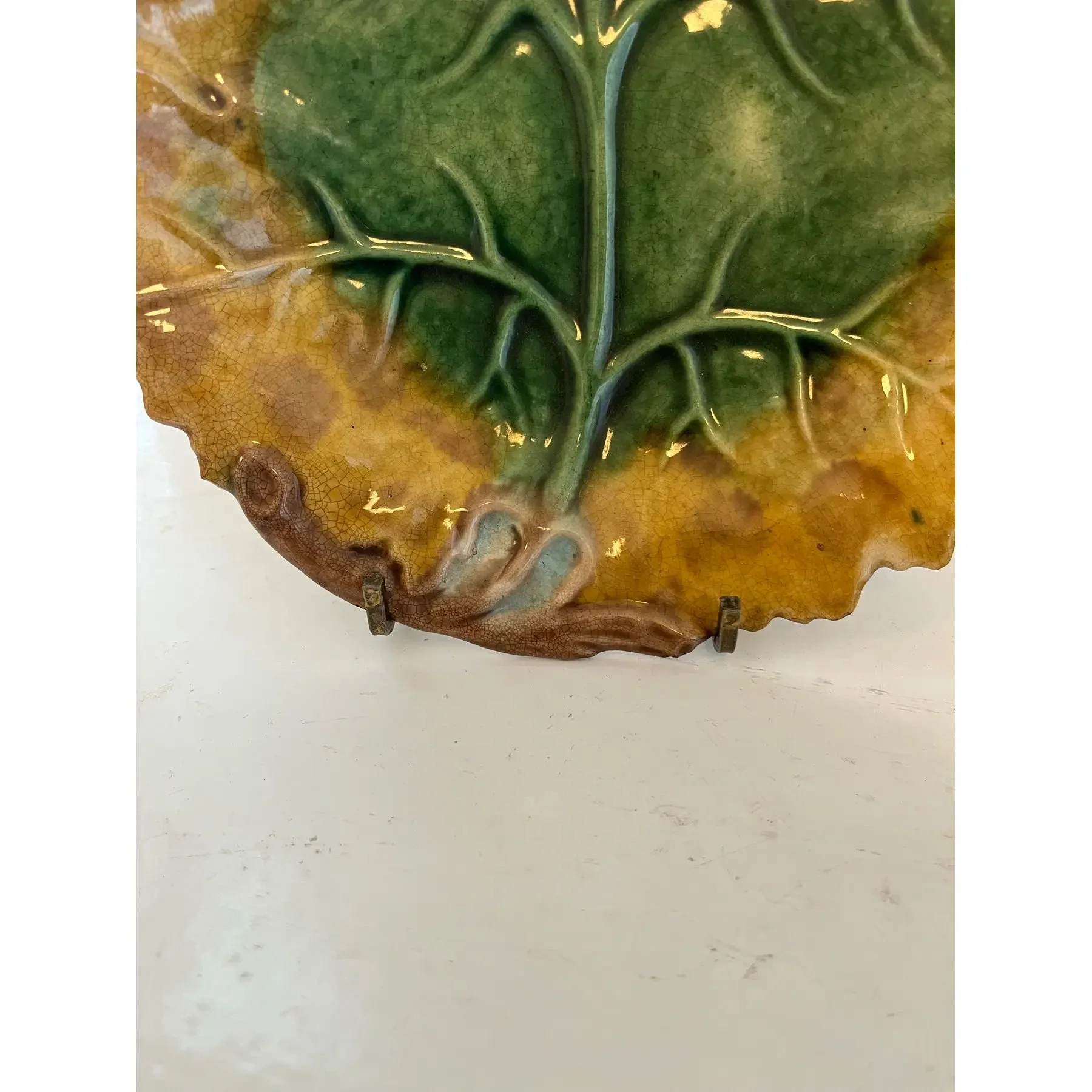 1930s-majolica-lidded-jam-pot-along-with-majolica-leaf-form-plate-1419.jpg