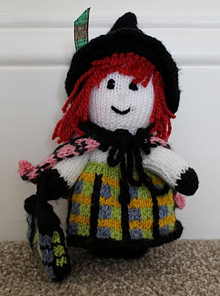 UTTS #038 The Tartan Witch: A Children's Tale in Two Languages