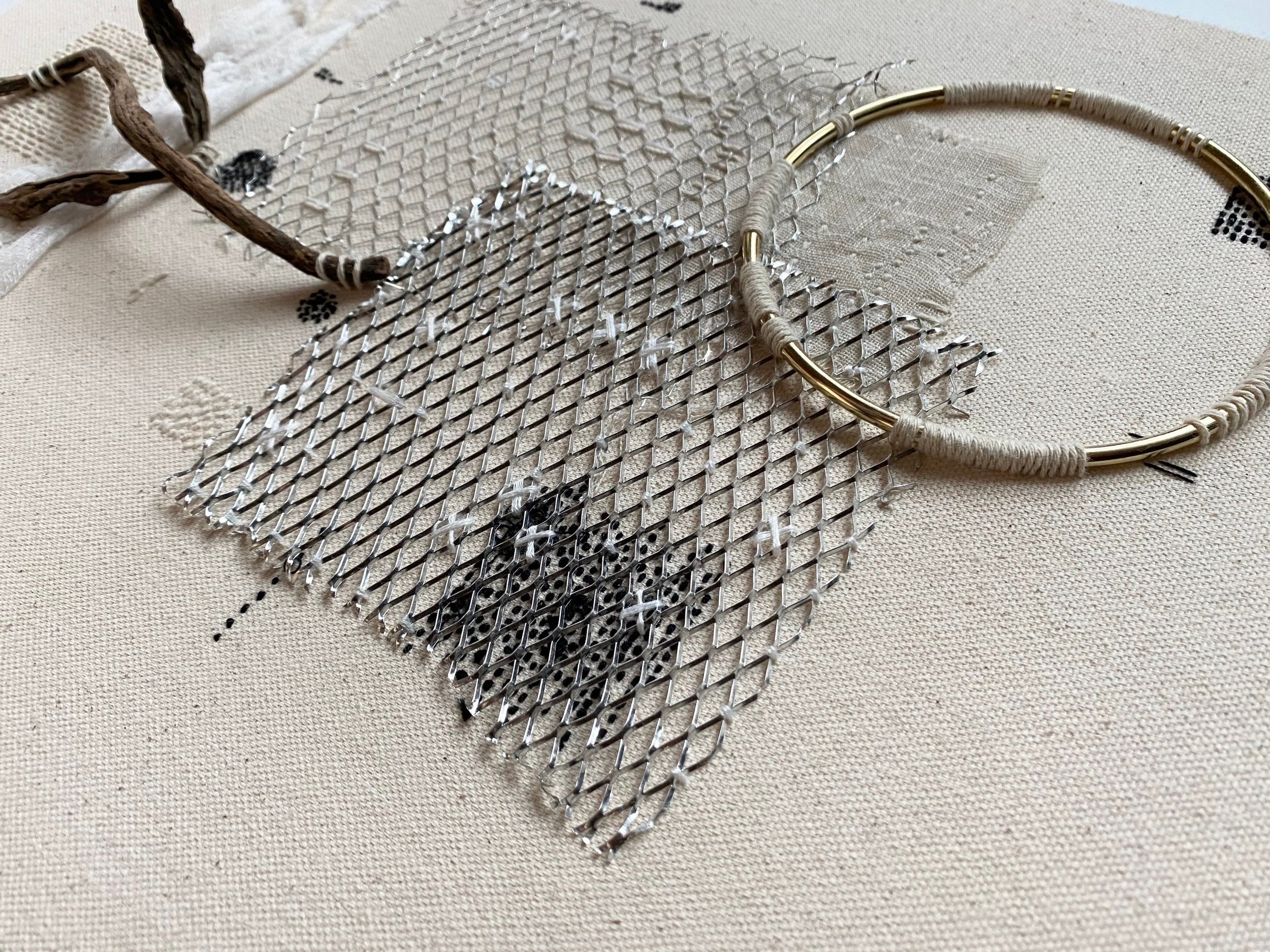 https://i.etsystatic.com/13814286/r/il/dfb53f/2764810791/il_fullxfull.2764810791_o9wg.jpg