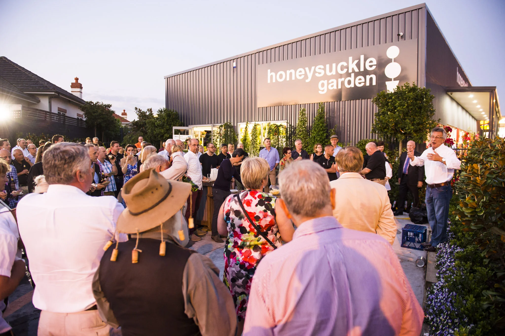 151016-HoneySuckleGarden-Event-WebRes-2387.jpg