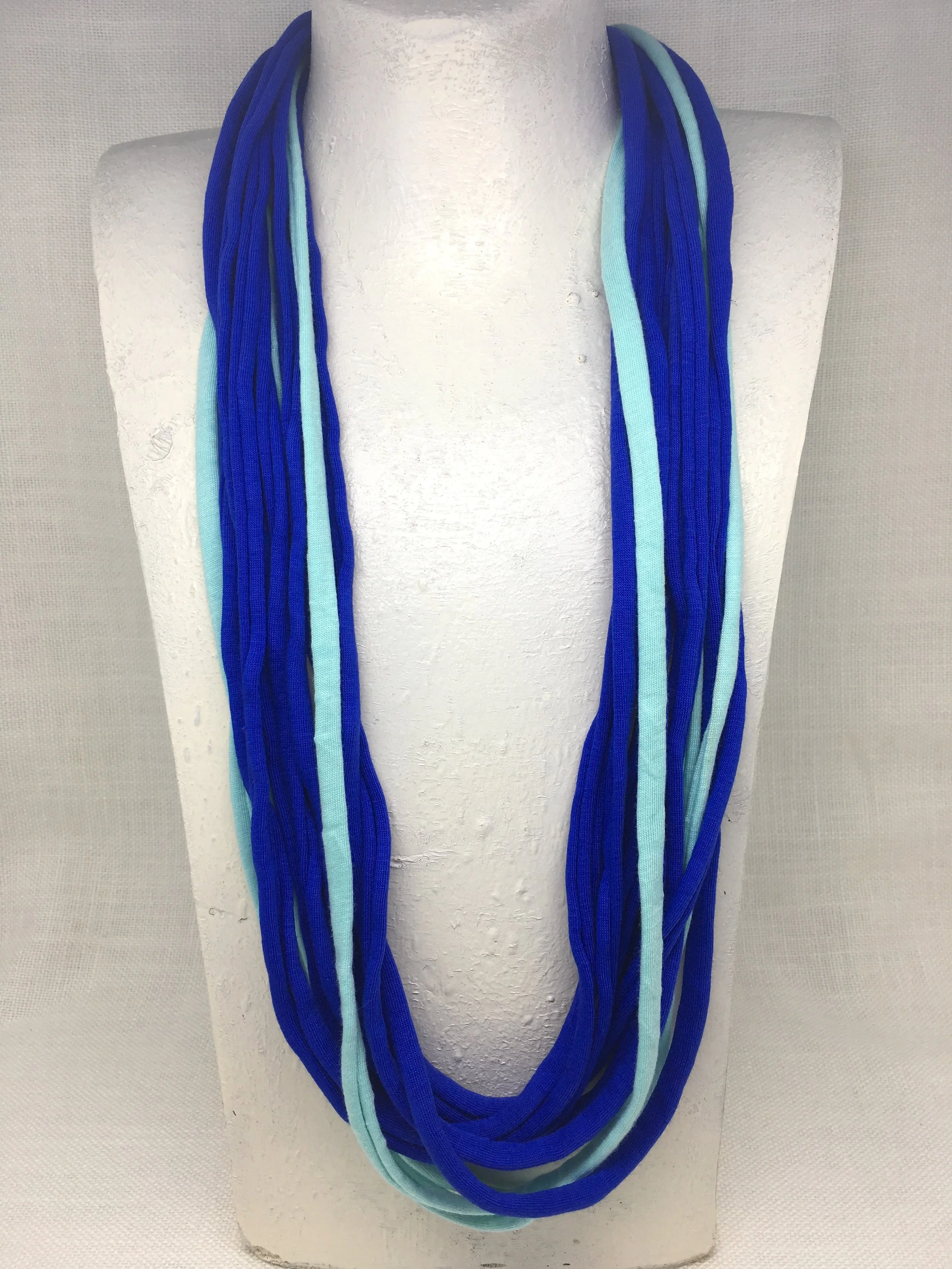 BLUE AND TURQUOISE FABRIC WRAP_1.1.JPG